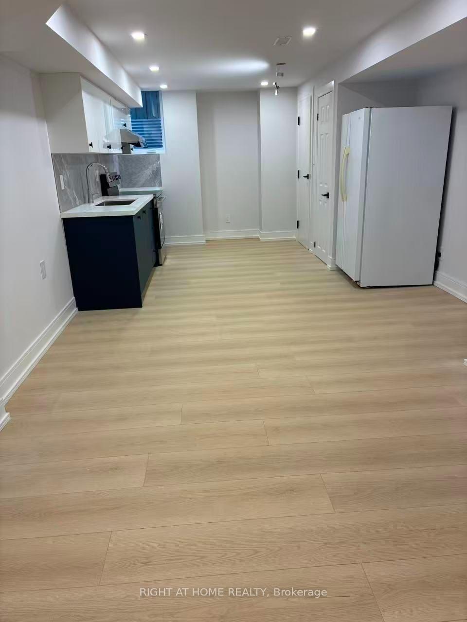 Photo 8 of Unit Bsmt, 227 Ridgecrest Road, Markham, Berczy — HOMEH