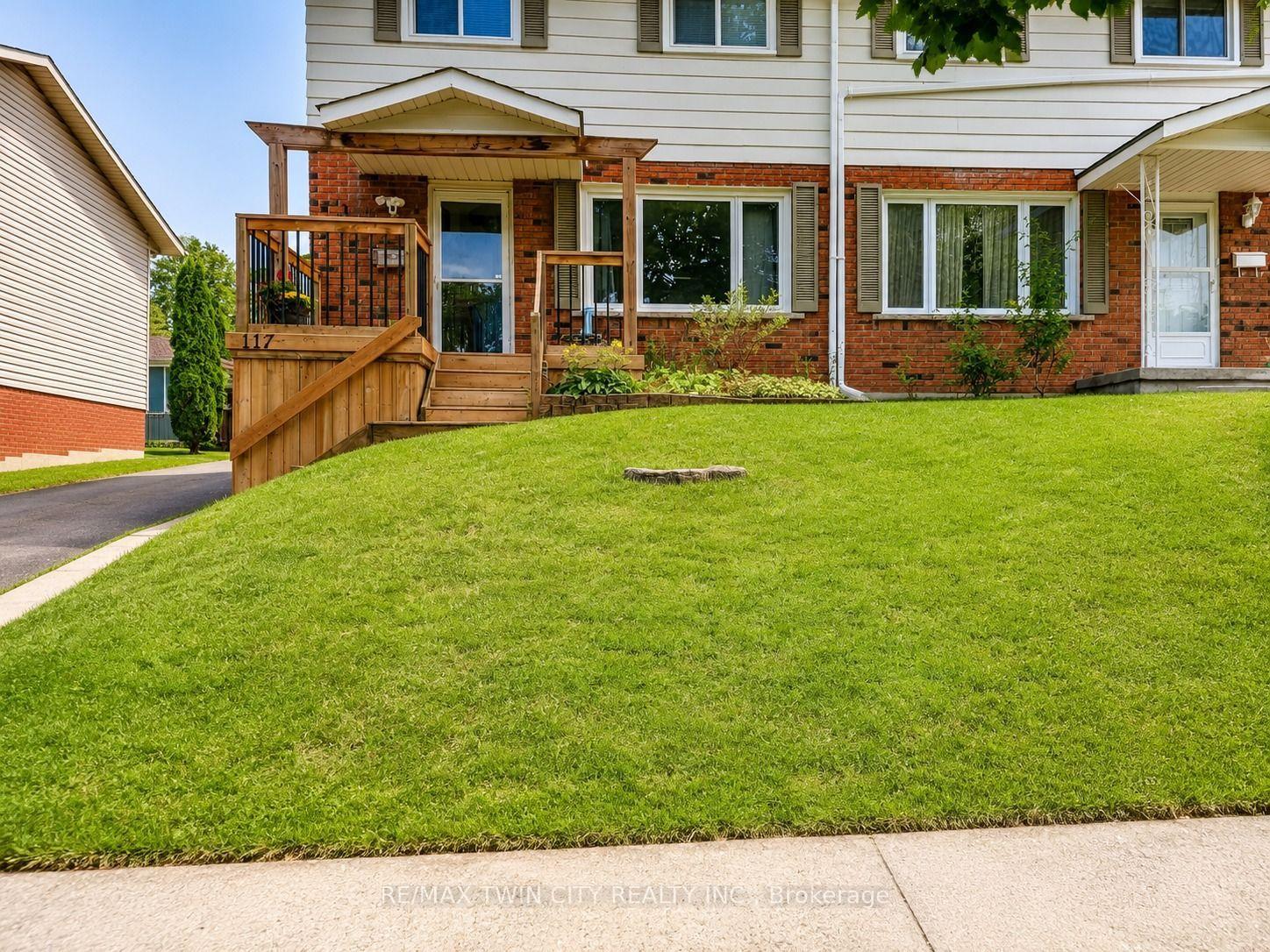 Photo 1 of Unit 2 (Lower), 117 Markwood Drive, Kitchener, Victoria Hills — HOMEH