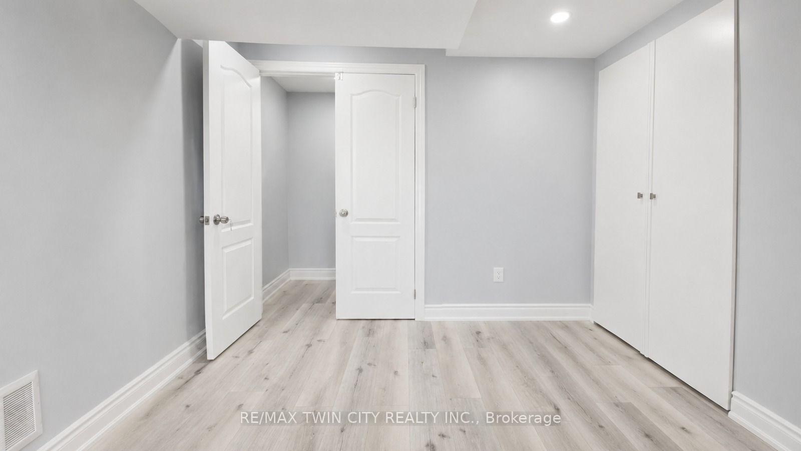 Photo 9 of Unit 2 (Lower), 117 Markwood Drive, Kitchener, Victoria Hills — HOMEH