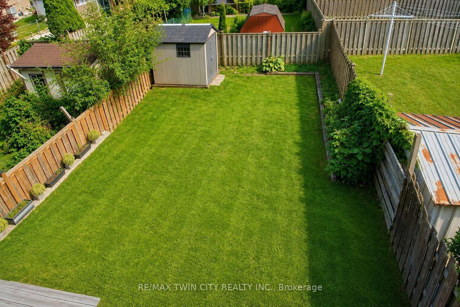 Photo 14 of Unit 2 (Lower), 117 Markwood Drive, Kitchener, Victoria Hills — HOMEH