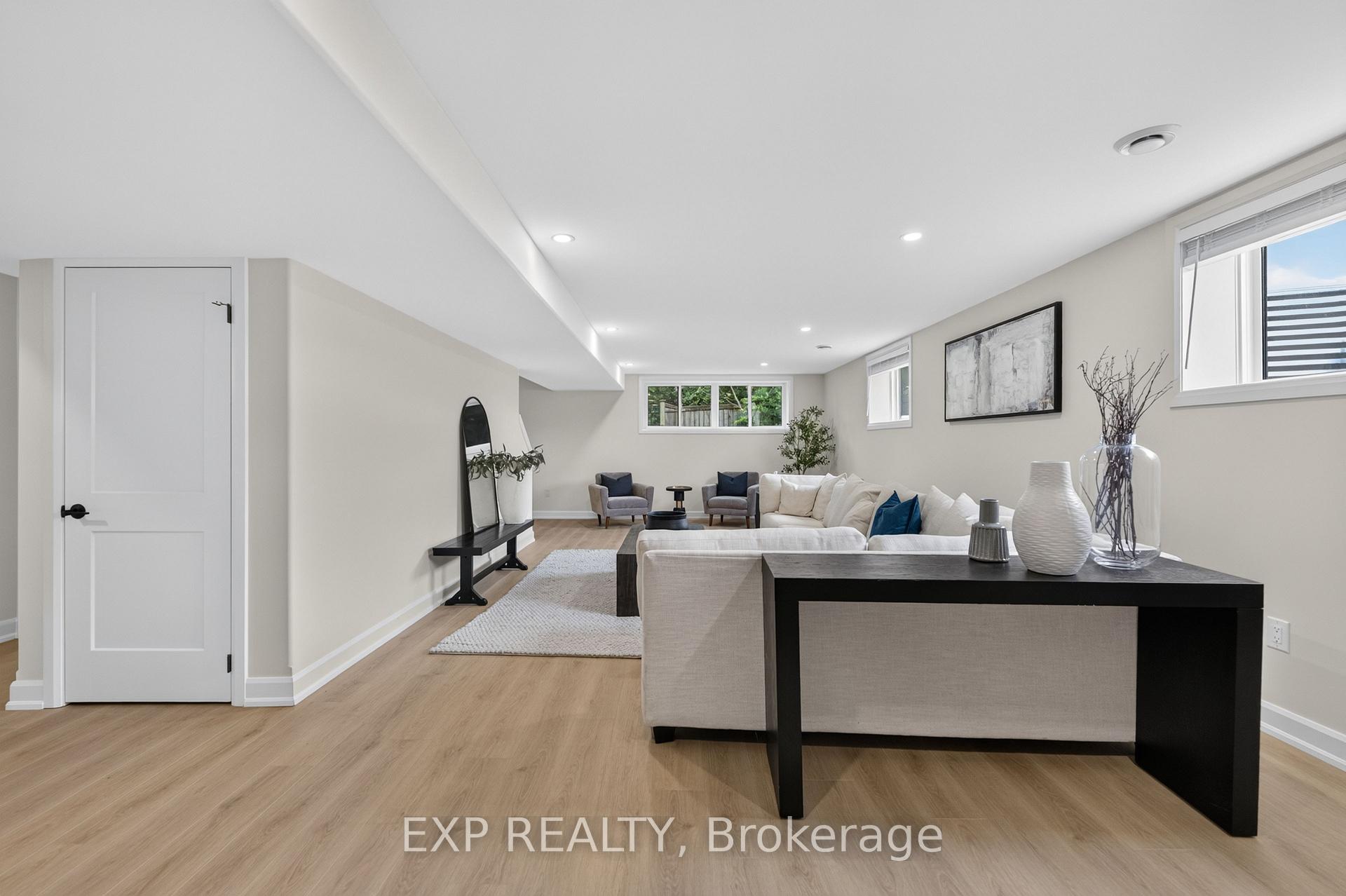 Photo 24 of 11 Stickles Street, Pelham, Fonthill — HOMEH