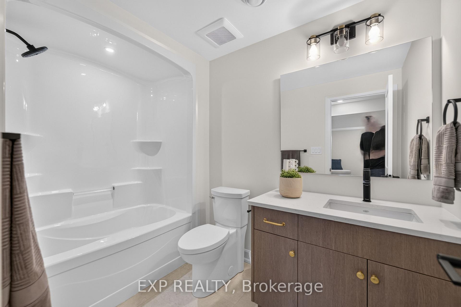 Photo 28 of 11 Stickles Street, Pelham, Fonthill — HOMEH