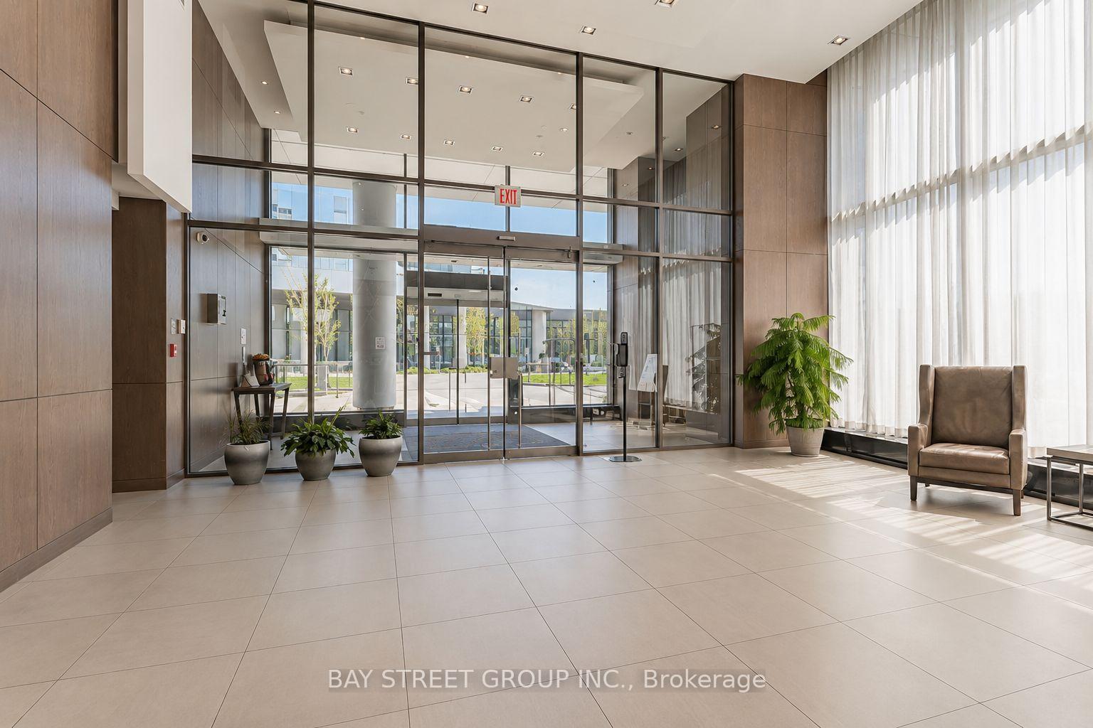 Photo 6 of Unit 2906, 121 McMahon Drive, North York, Bayview Village — HOMEH