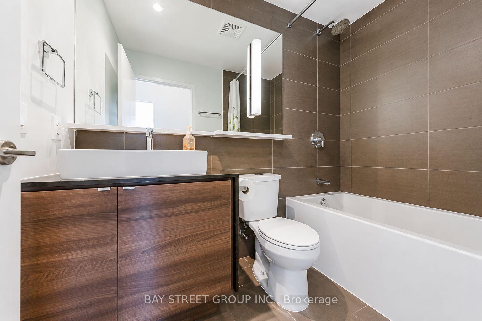 Photo 28 of Unit 2906, 121 McMahon Drive, North York, Bayview Village — HOMEH
