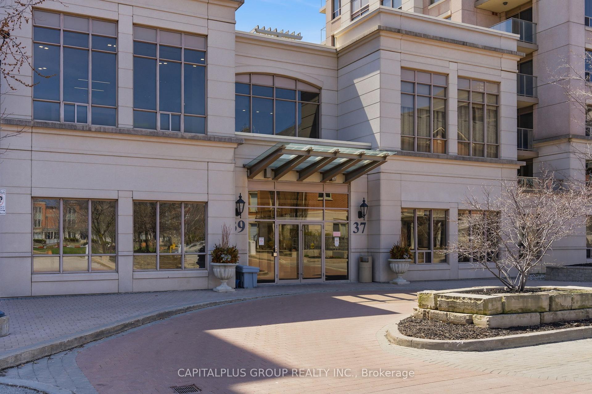 Photo 4 of Unit 318, 37 Galleria Parkway, Markham, Commerce Valley — HOMEH