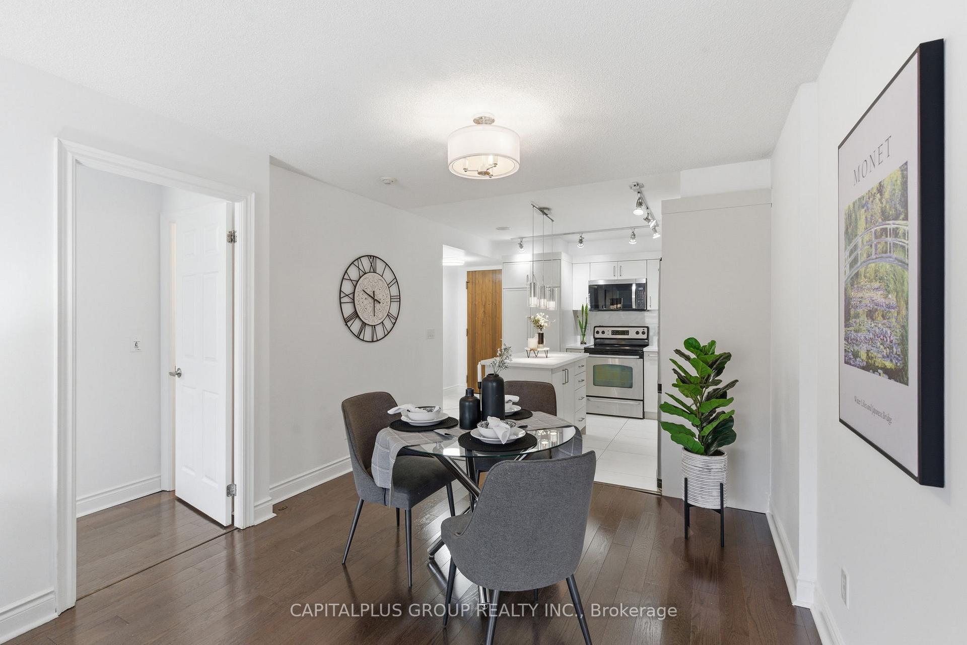 Photo 16 of Unit 318, 37 Galleria Parkway, Markham, Commerce Valley — HOMEH