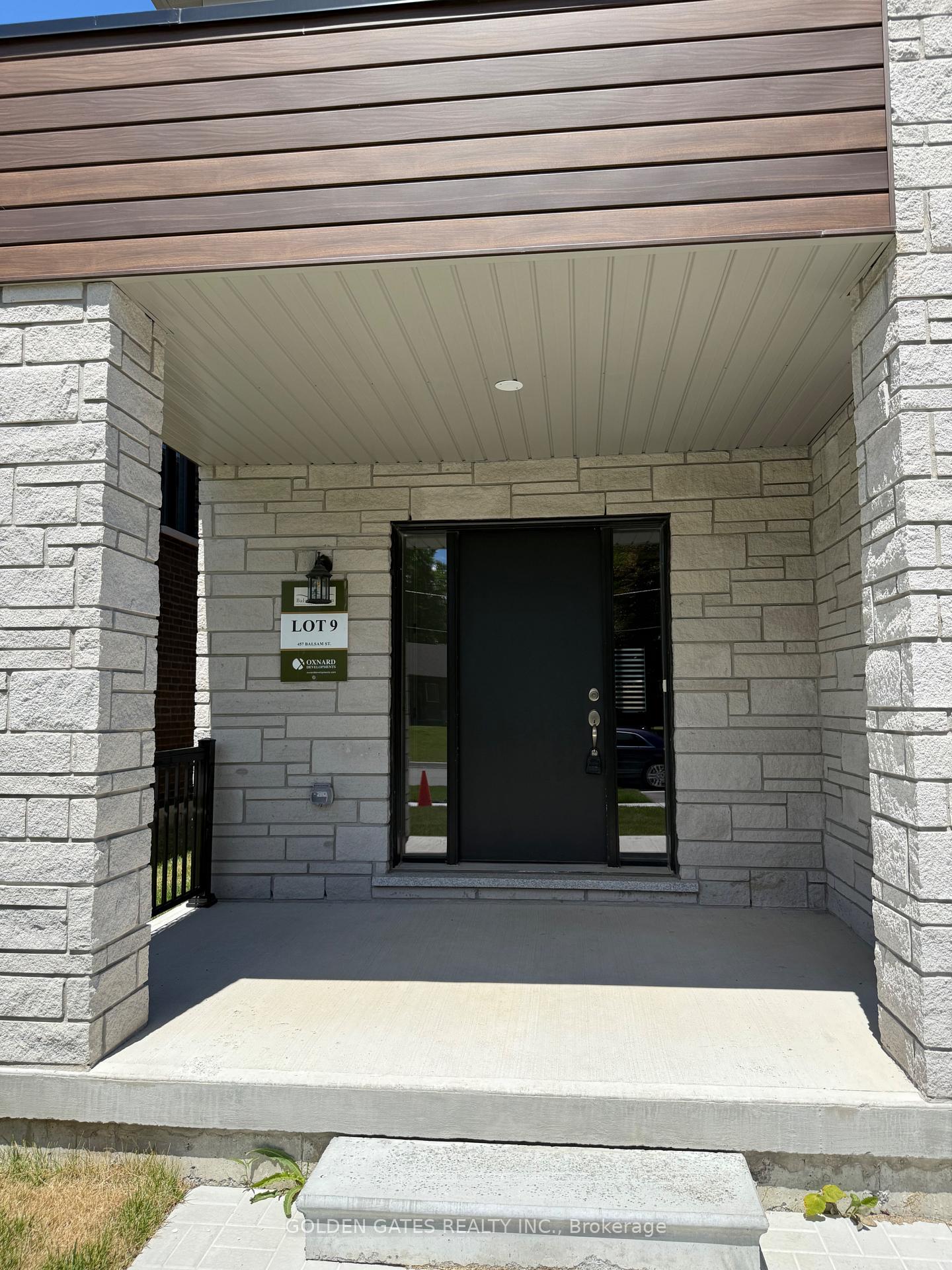Photo 2 of 457 Balsam Street, Scugog, Port Perry — HOMEH