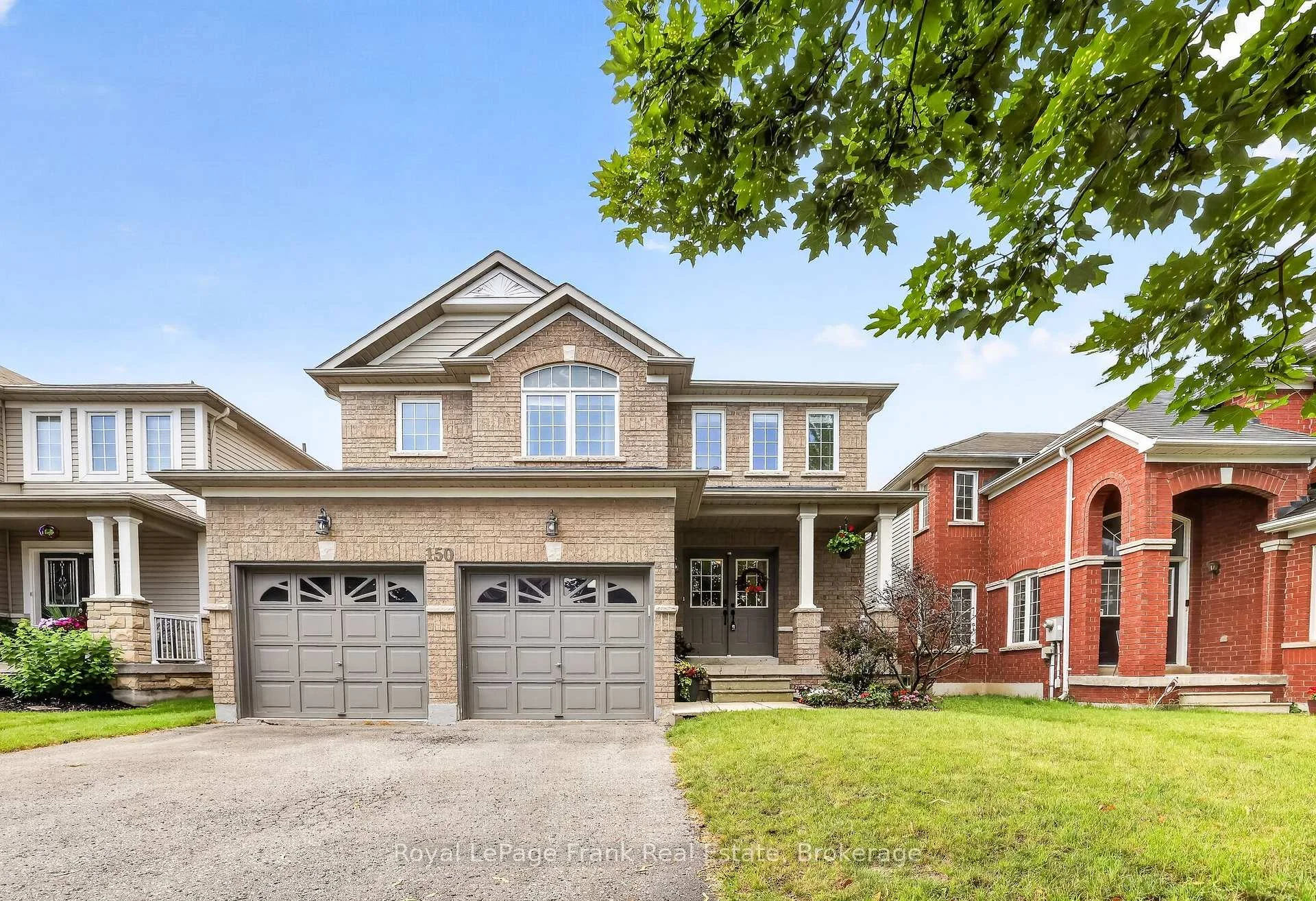 Photo 2 of 150 Dadson Drive, Clarington, Bowmanville — HOMEH