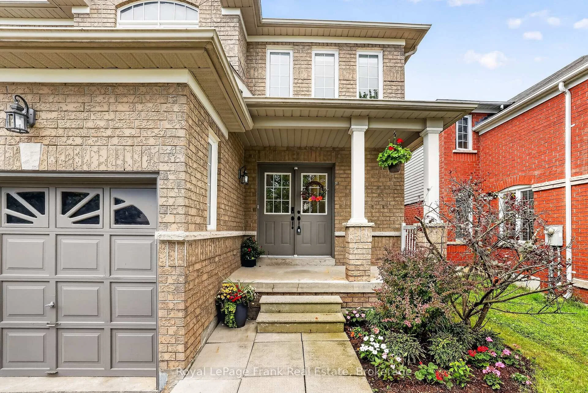 Photo 5 of 150 Dadson Drive, Clarington, Bowmanville — HOMEH