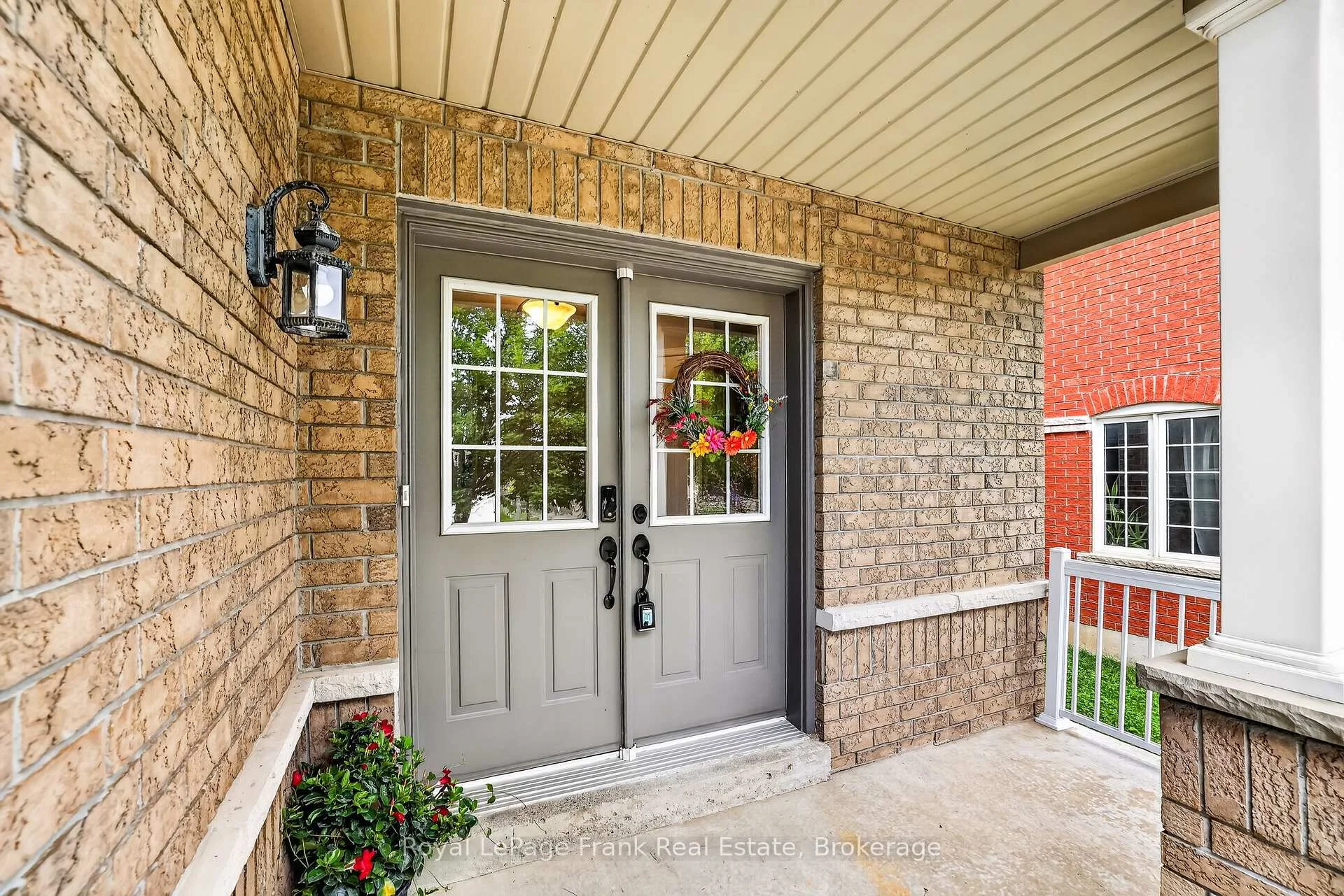 Photo 6 of 150 Dadson Drive, Clarington, Bowmanville — HOMEH