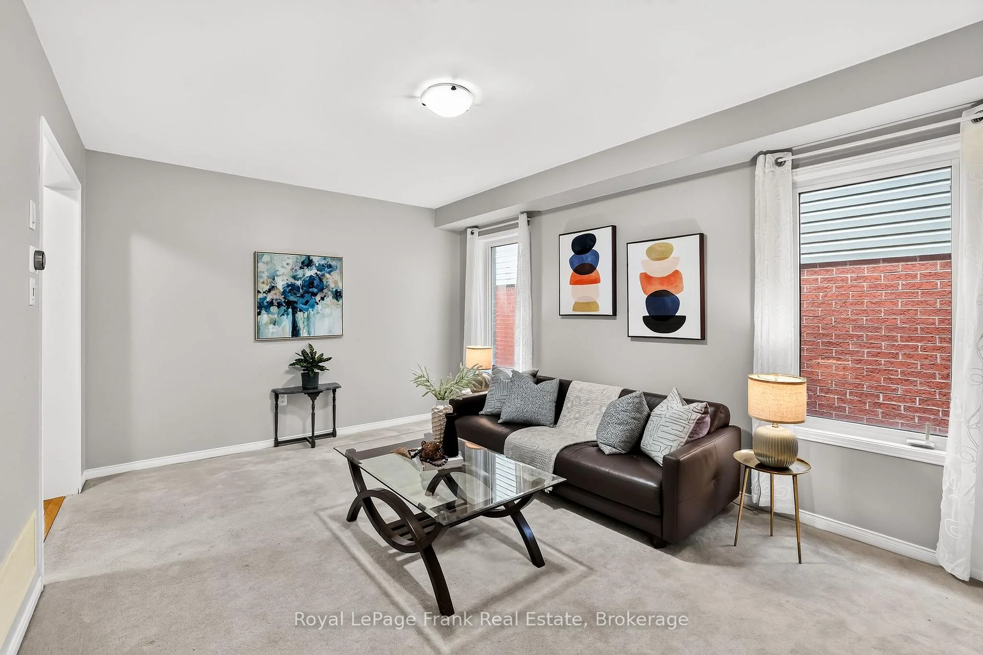 Photo 13 of 150 Dadson Drive, Clarington, Bowmanville — HOMEH