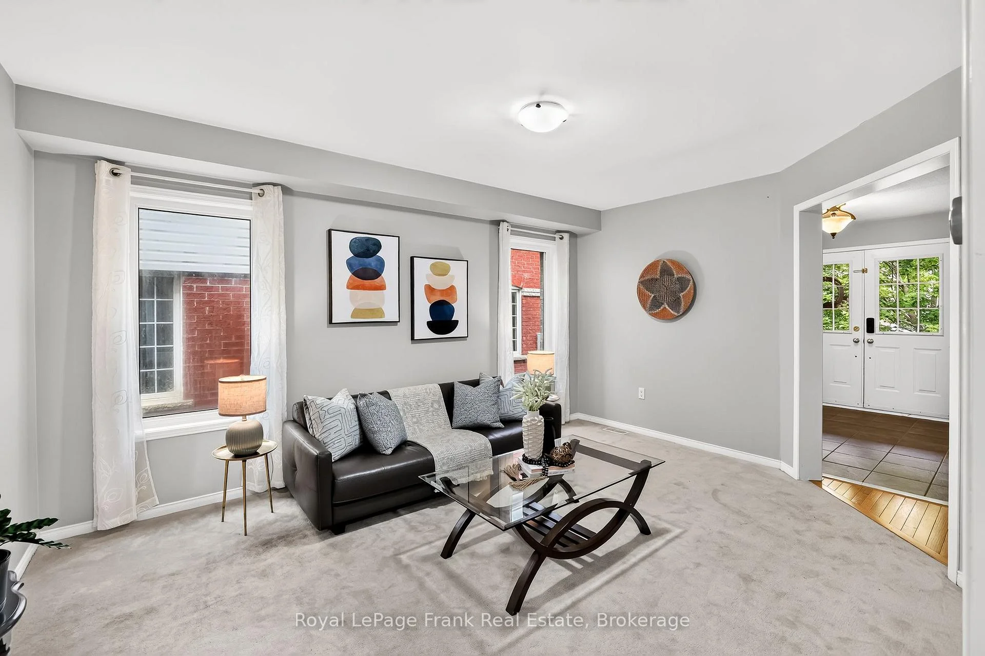 Photo 14 of 150 Dadson Drive, Clarington, Bowmanville — HOMEH