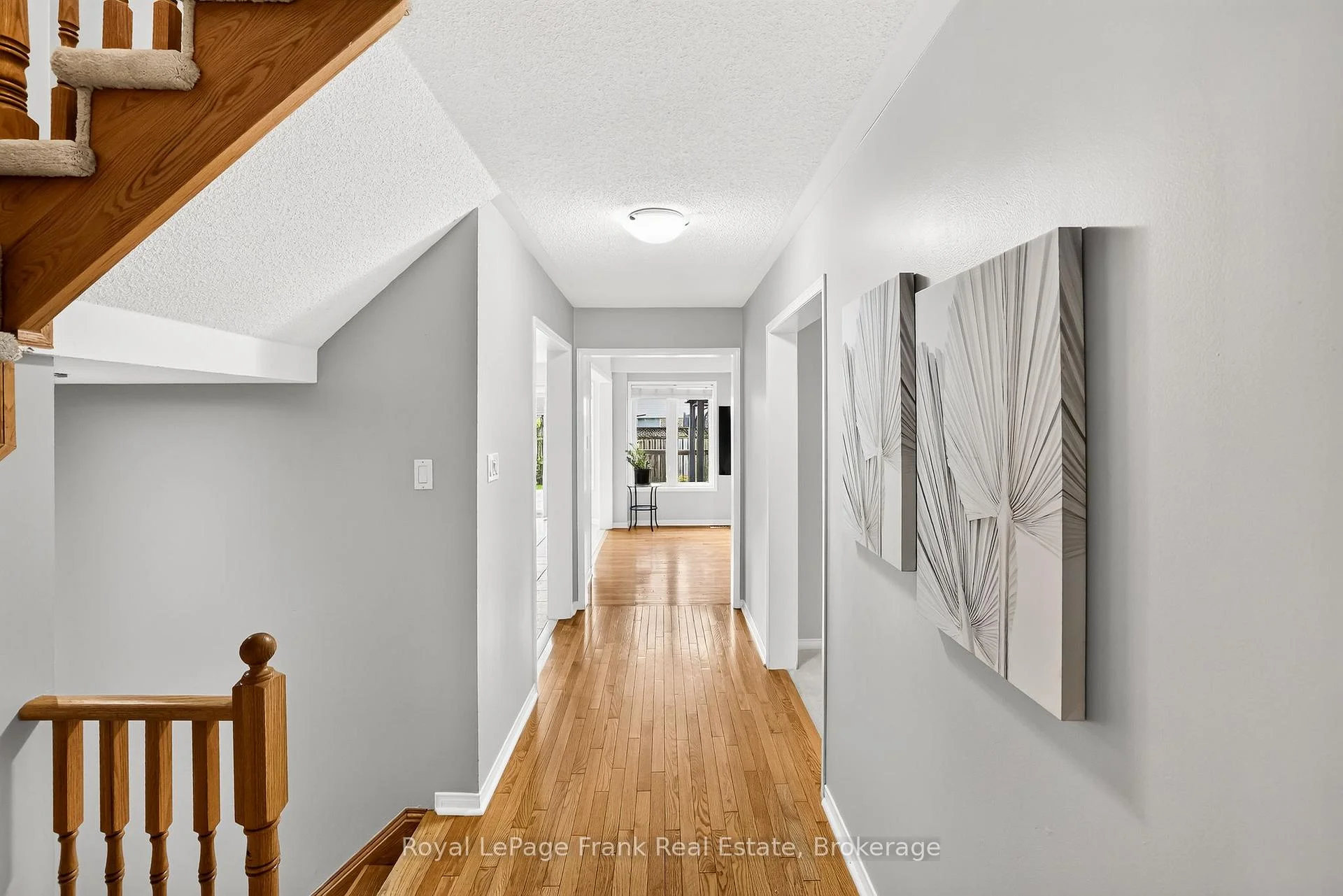 Photo 19 of 150 Dadson Drive, Clarington, Bowmanville — HOMEH