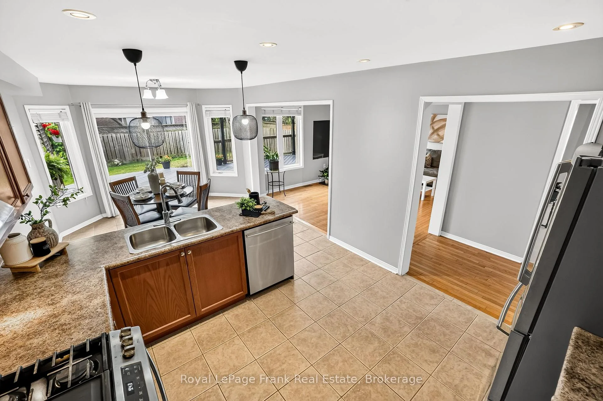 Photo 27 of 150 Dadson Drive, Clarington, Bowmanville — HOMEH