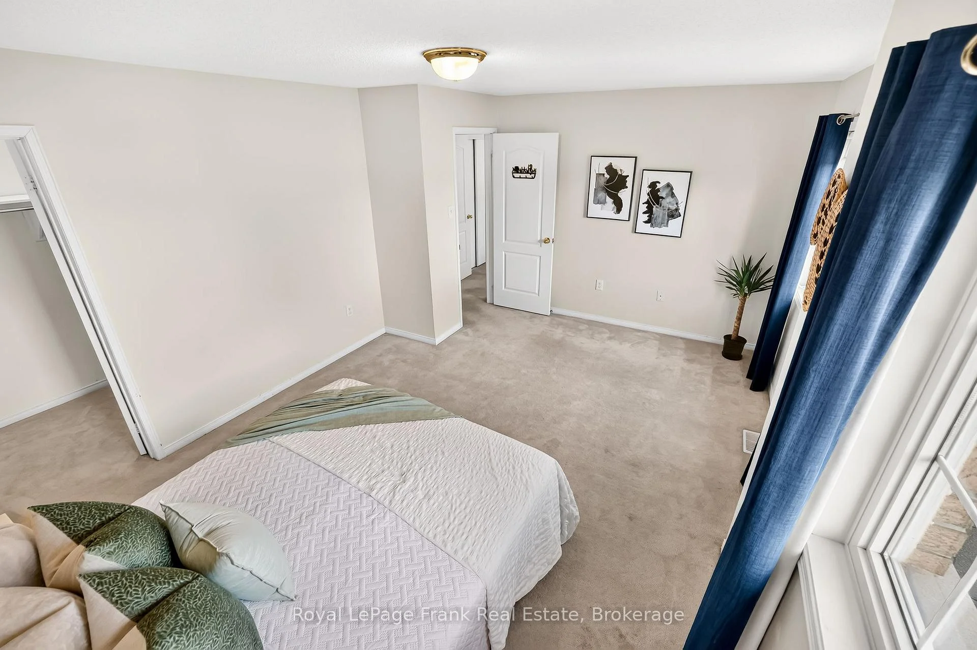 Photo 66 of 150 Dadson Drive, Clarington, Bowmanville — HOMEH