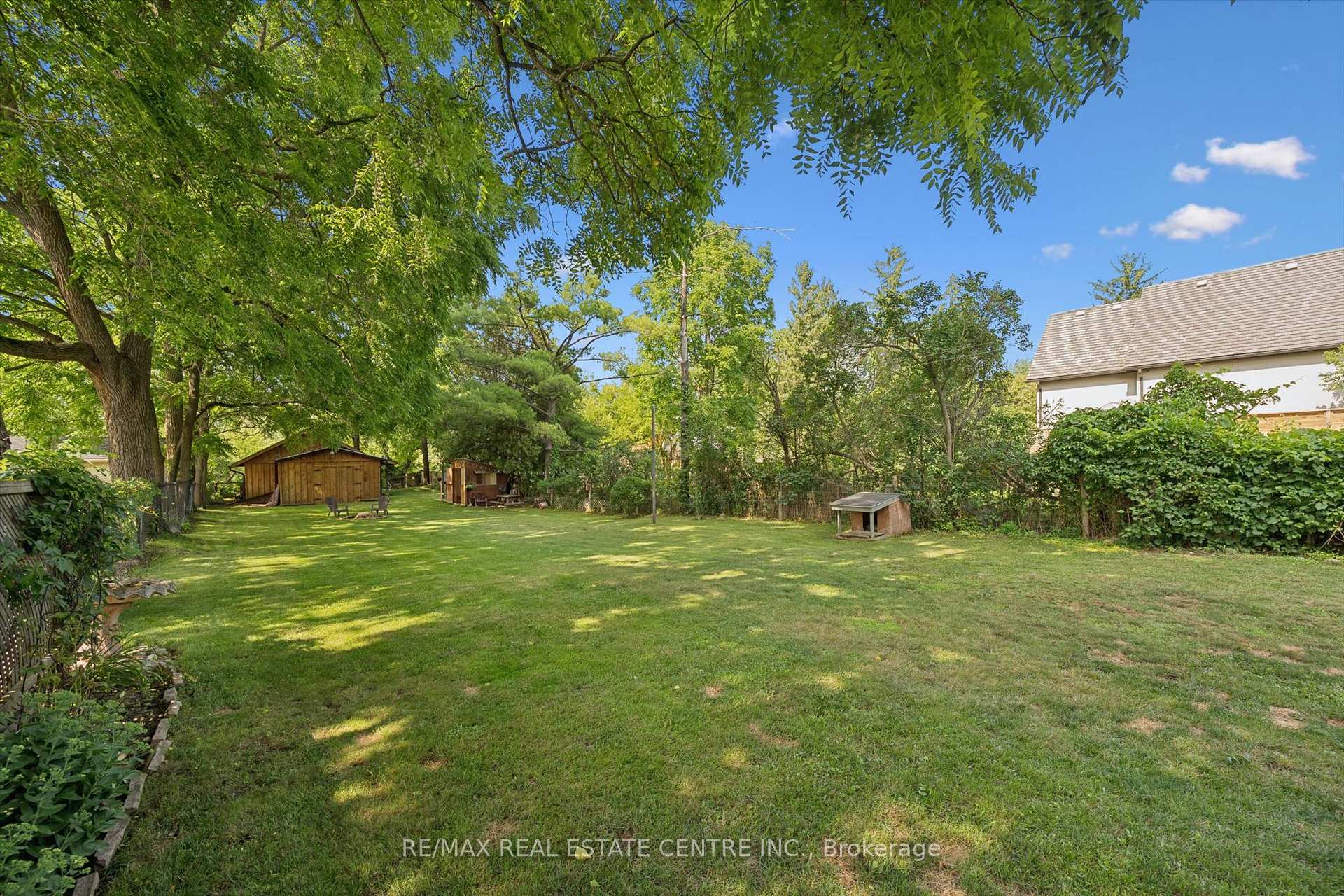 Photo 29 of 26 Lake Road, Cambridge, East Galt — HOMEH