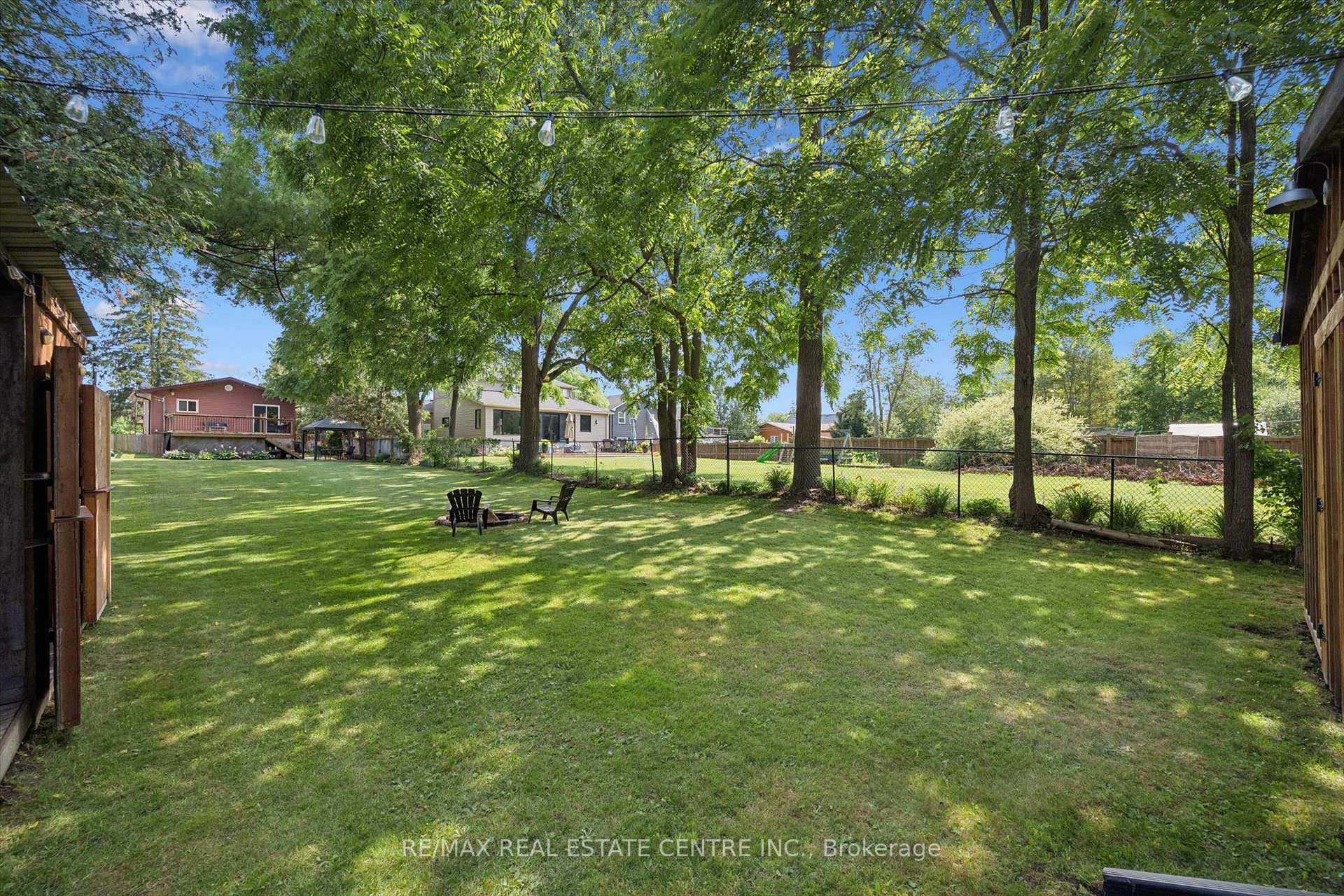Photo 36 of 26 Lake Road, Cambridge, East Galt — HOMEH
