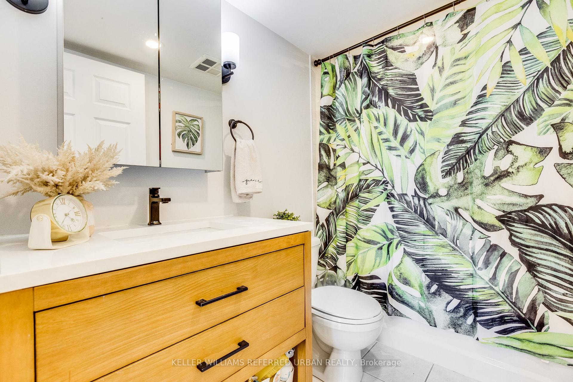 Photo 34 of Unit 703, 1625 Pickering Parkway, Pickering, Town Centre — HOMEH