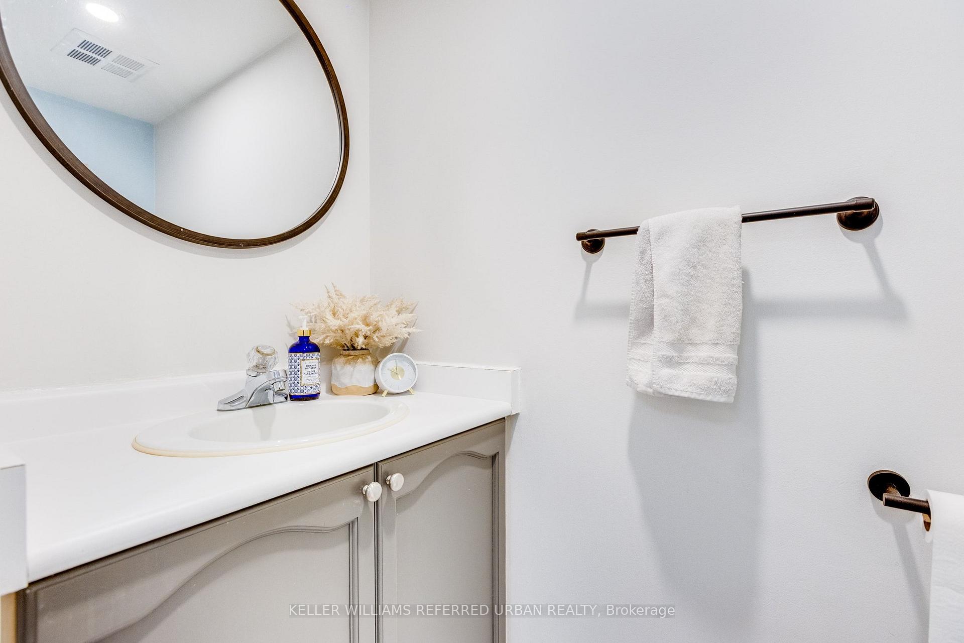 Photo 35 of Unit 703, 1625 Pickering Parkway, Pickering, Town Centre — HOMEH