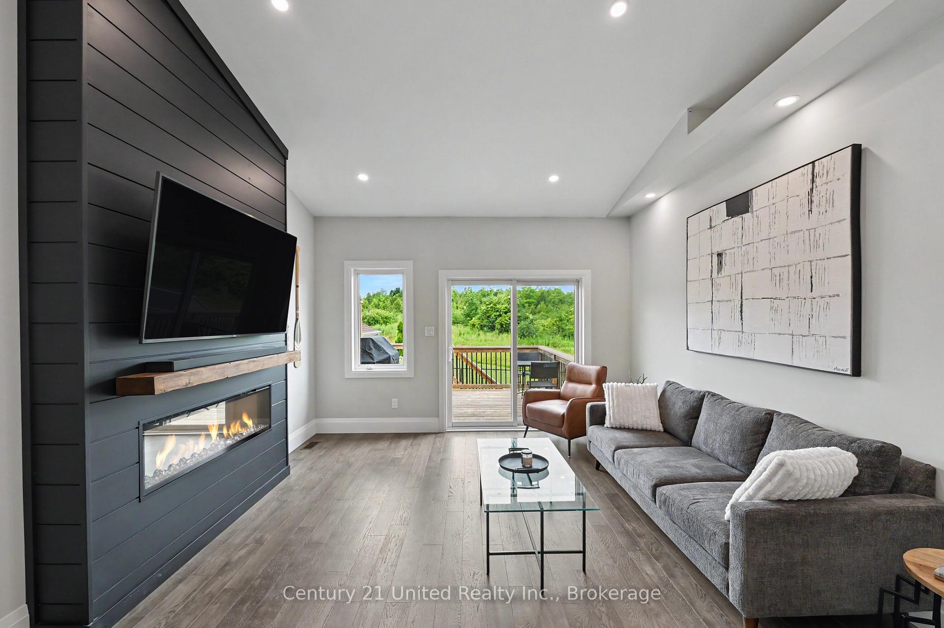 Photo 9 of 606 Settlers Ridge, Peterborough, Northcrest Ward 5 — HOMEH