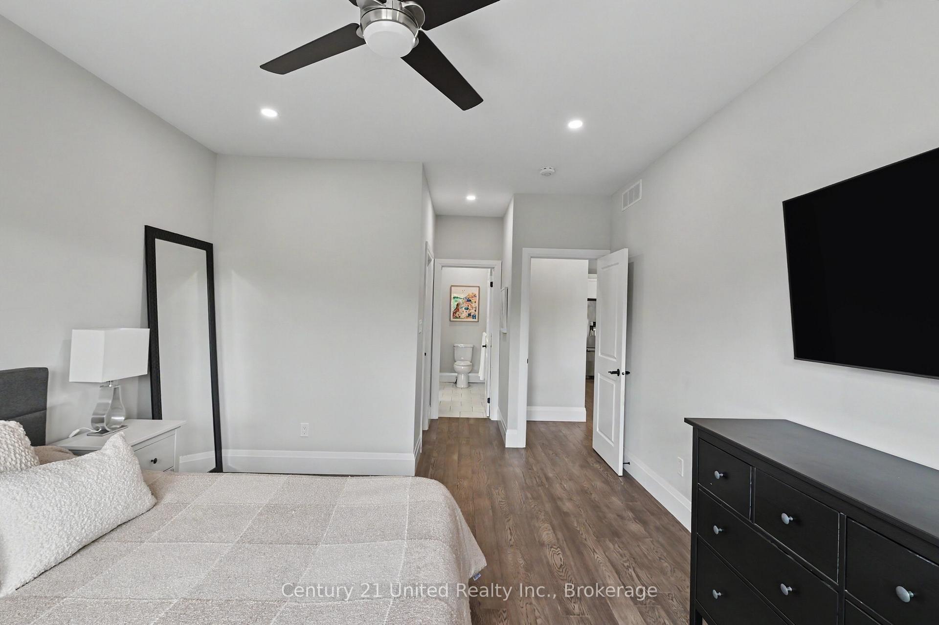 Photo 16 of 606 Settlers Ridge, Peterborough, Northcrest Ward 5 — HOMEH