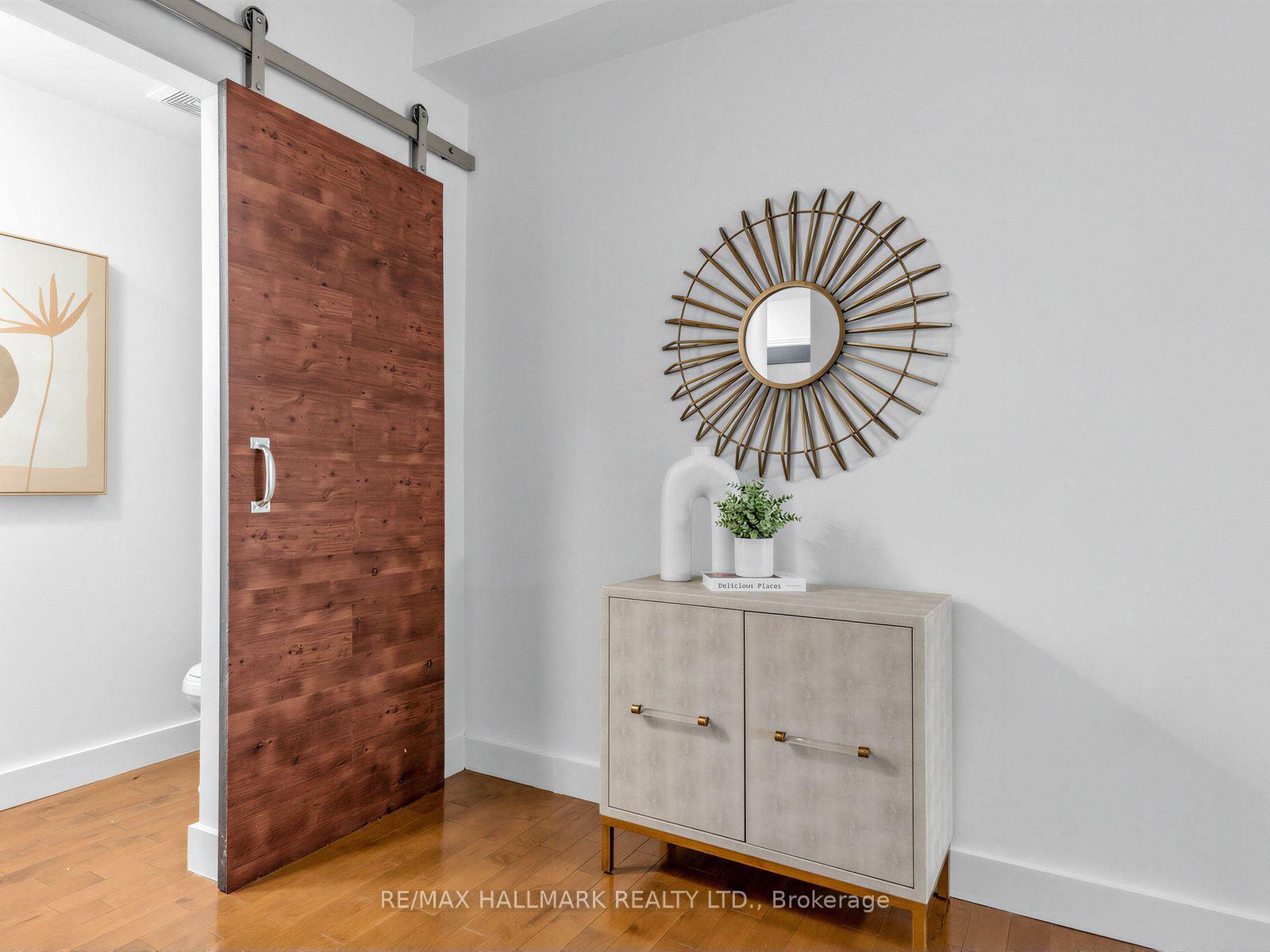 Photo 11 of 30 Jarrett Court, Vaughan, Vellore Village — HOMEH