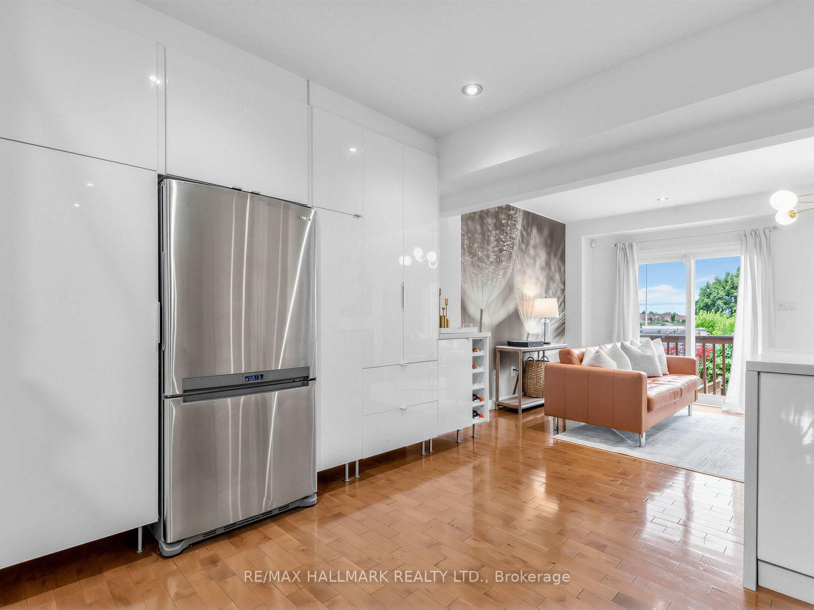 Photo 13 of 30 Jarrett Court, Vaughan, Vellore Village — HOMEH