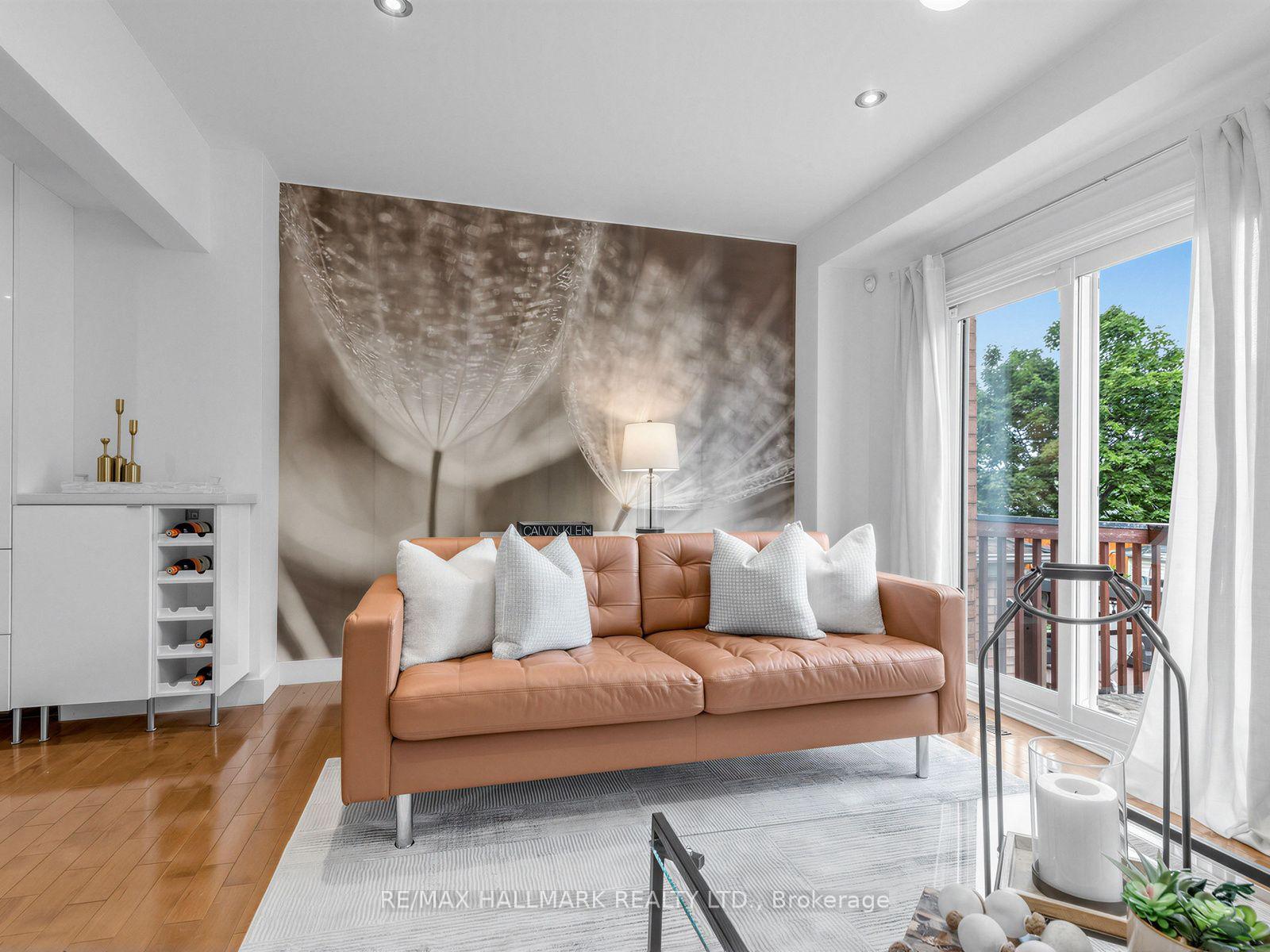 Photo 23 of 30 Jarrett Court, Vaughan, Vellore Village — HOMEH
