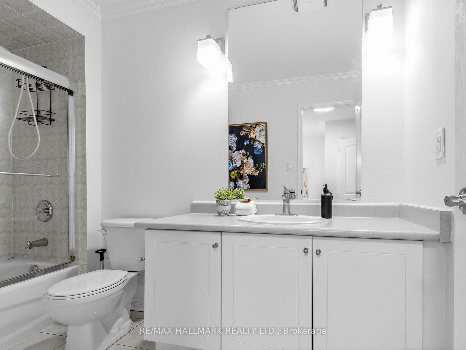 Photo 26 of 30 Jarrett Court, Vaughan, Vellore Village — HOMEH