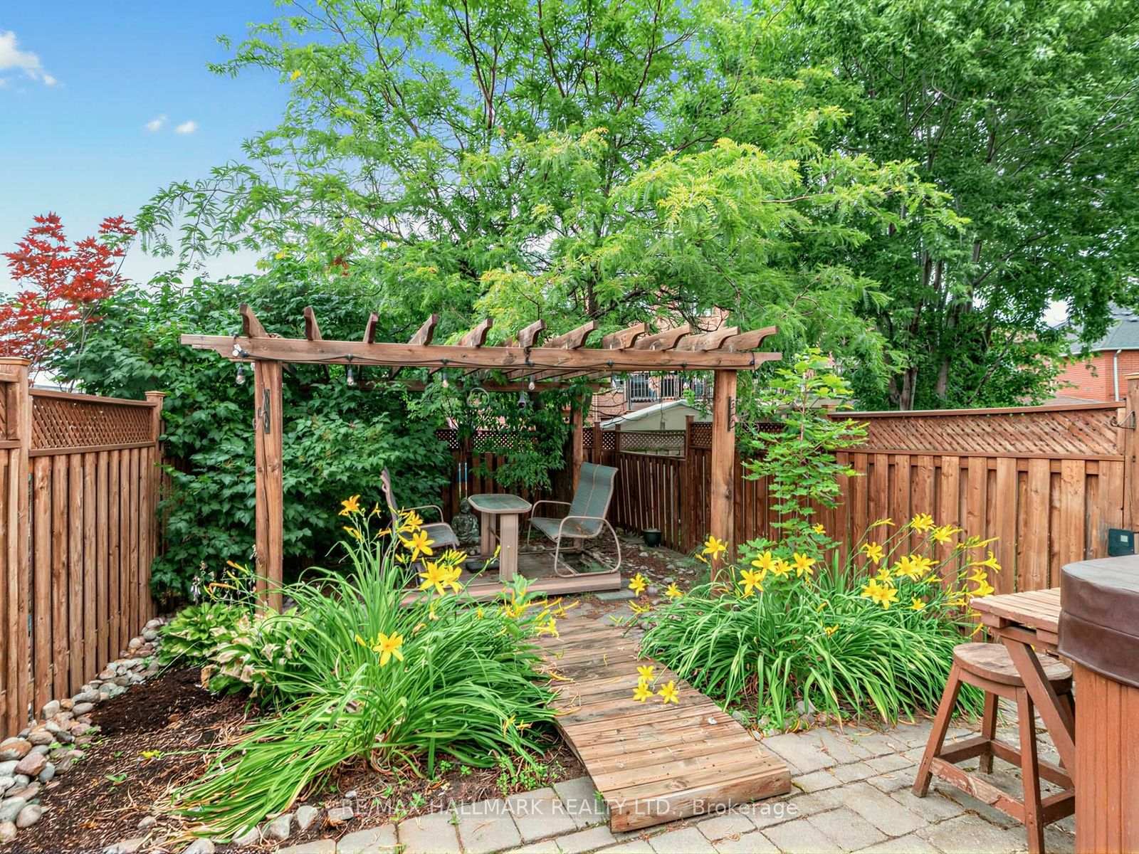 Photo 49 of 30 Jarrett Court, Vaughan, Vellore Village — HOMEH