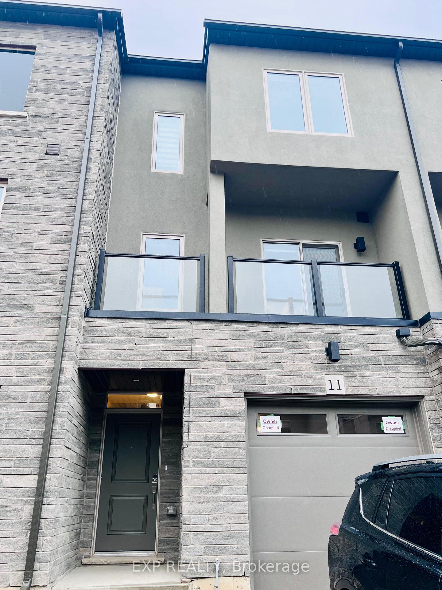 Front of 11 Bayberry Lane