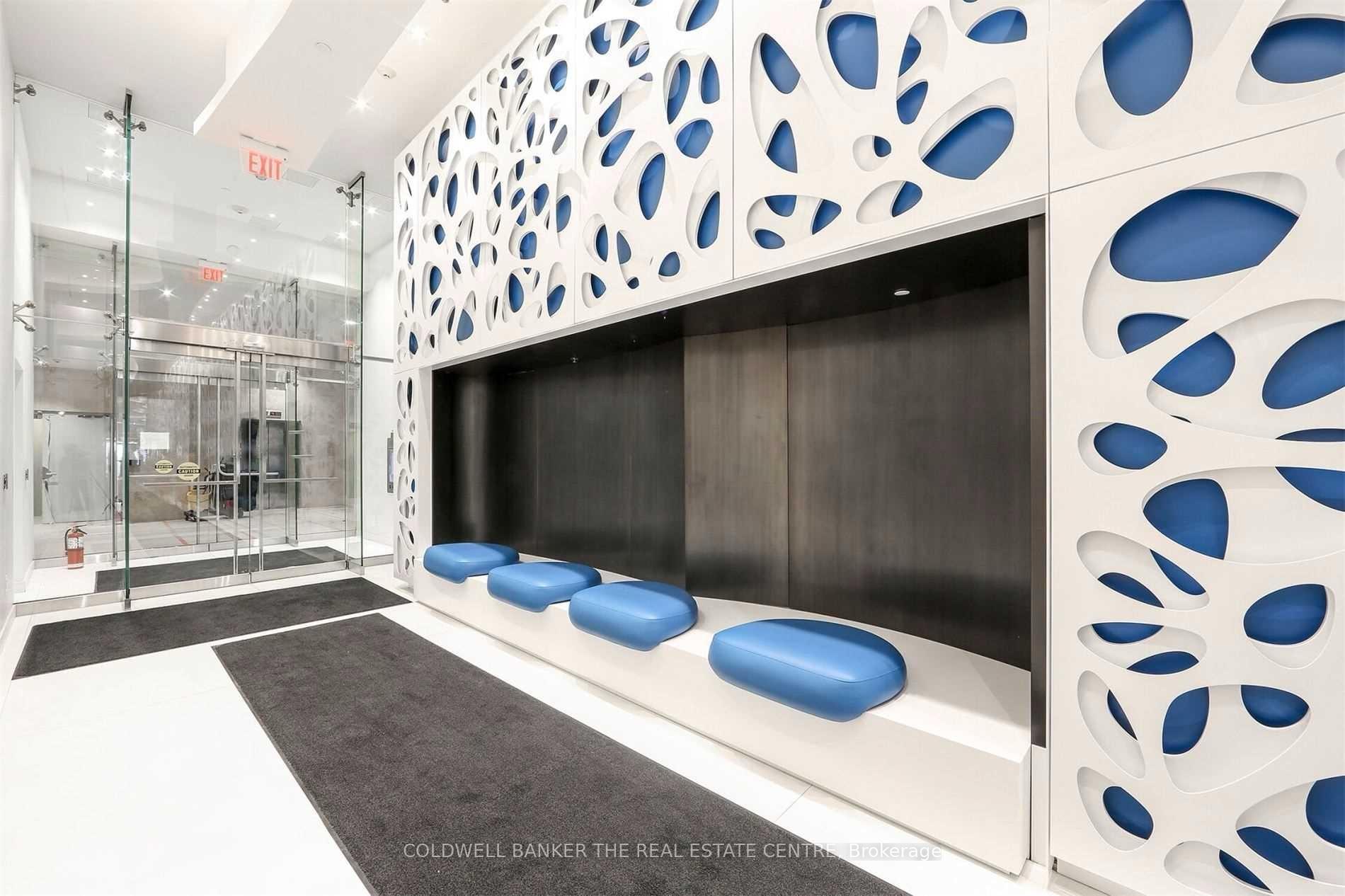 Photo 4 of Unit 6607, 1 Bloor Street E, Toronto, Church-Yonge Corridor — HOMEH