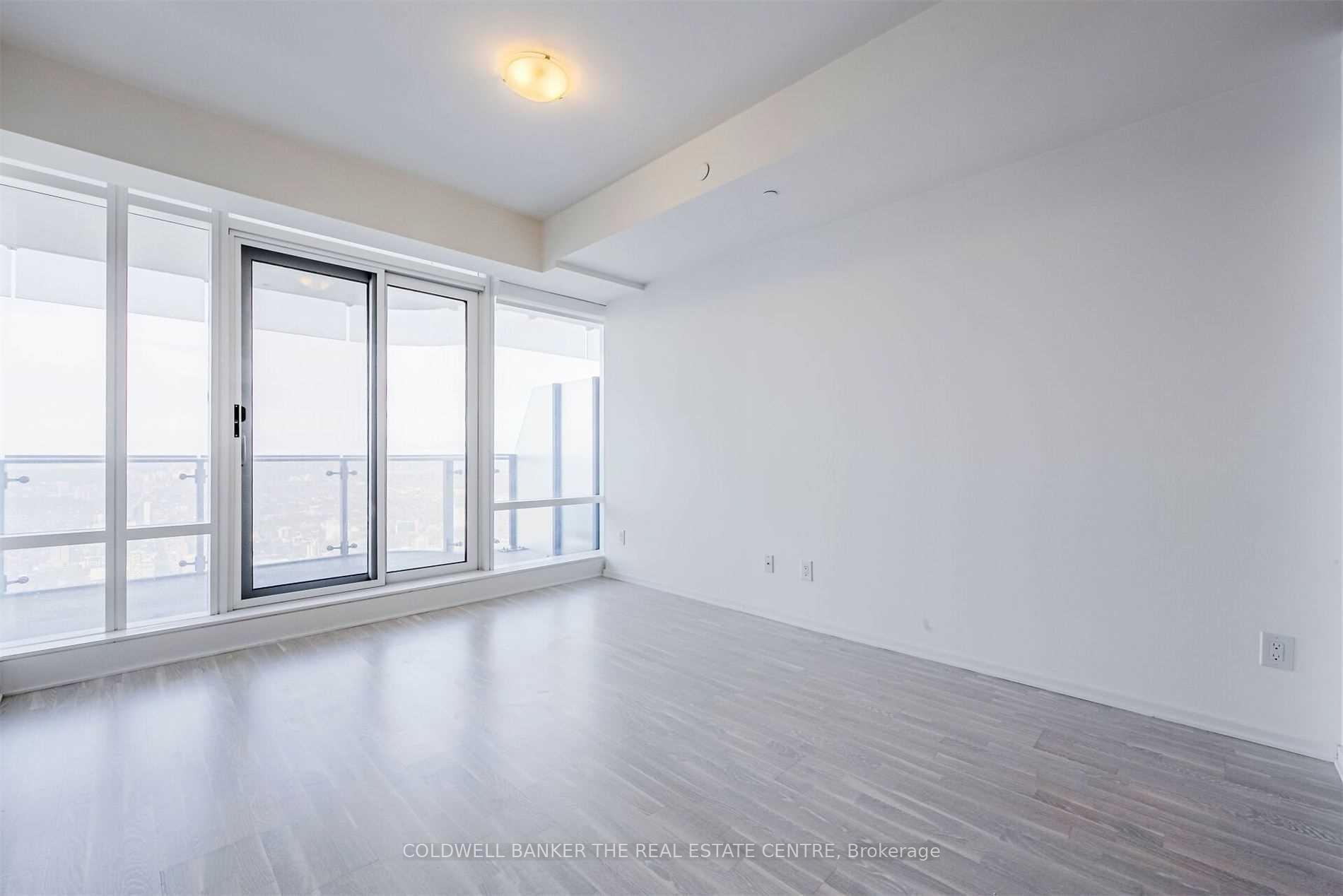 Photo 5 of Unit 6607, 1 Bloor Street E, Toronto, Church-Yonge Corridor — HOMEH