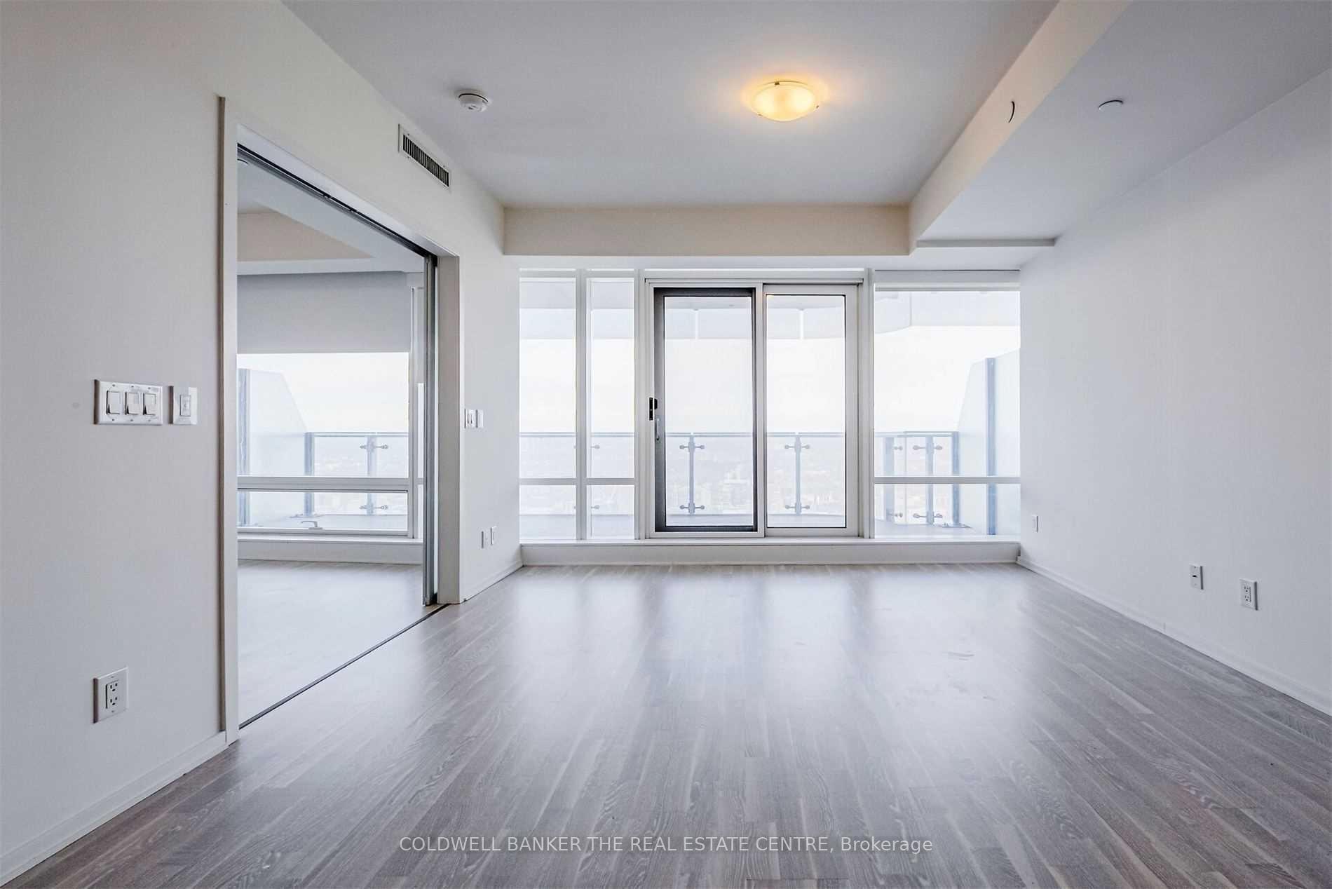 Photo 7 of Unit 6607, 1 Bloor Street E, Toronto, Church-Yonge Corridor — HOMEH