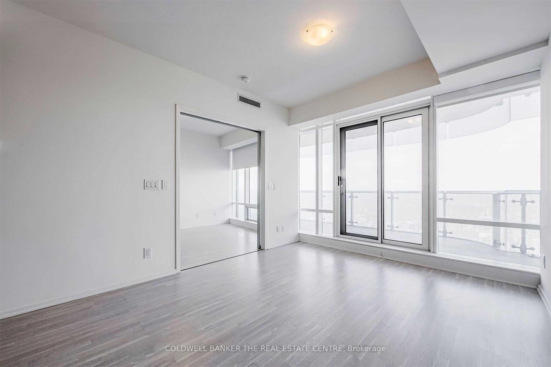 Photo 9 of Unit 6607, 1 Bloor Street E, Toronto, Church-Yonge Corridor — HOMEH