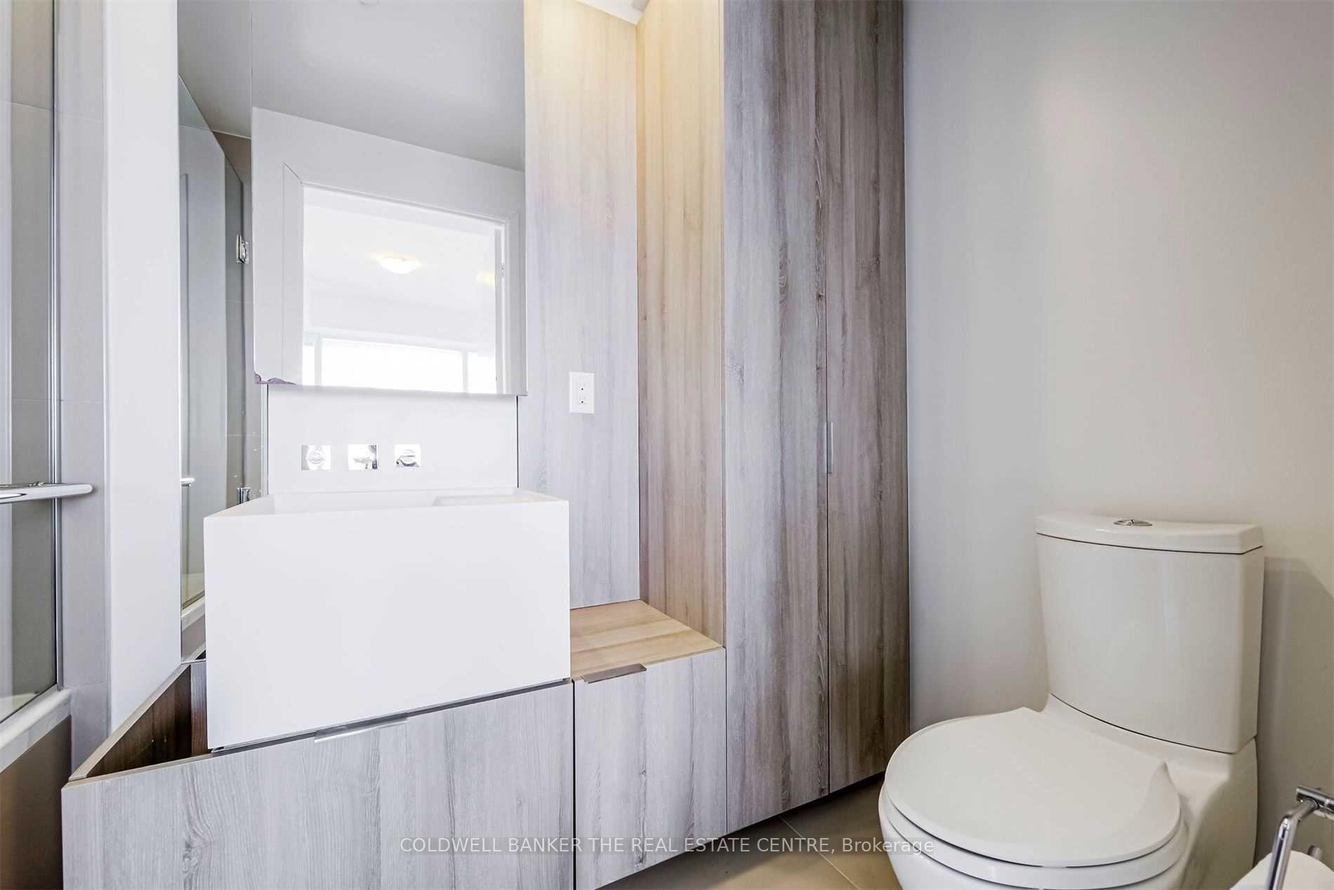Photo 23 of Unit 6607, 1 Bloor Street E, Toronto, Church-Yonge Corridor — HOMEH