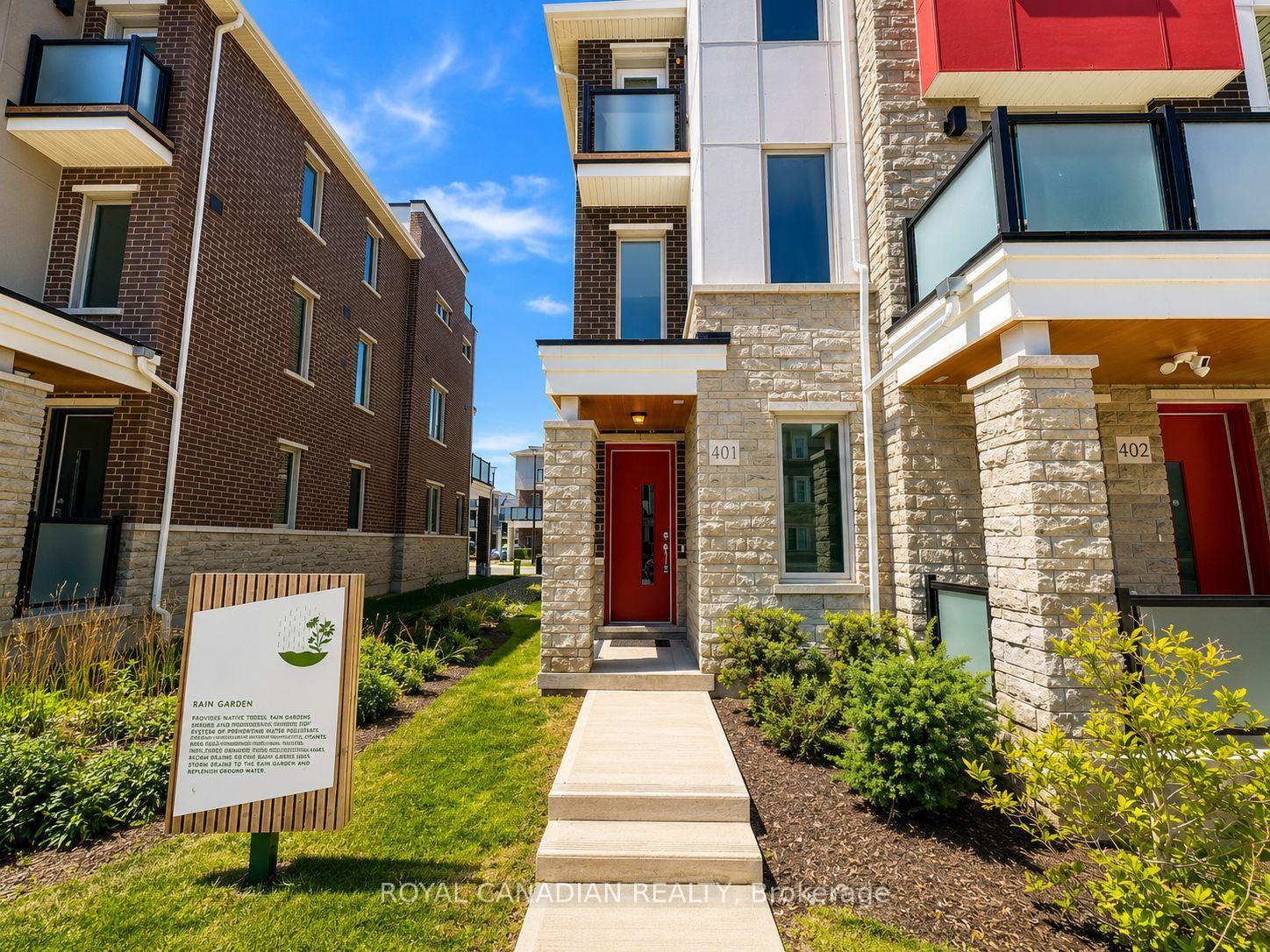 Photo 3 of Unit 401, 1034 Reflection Place, Pickering, Rural Pickering — HOMEH