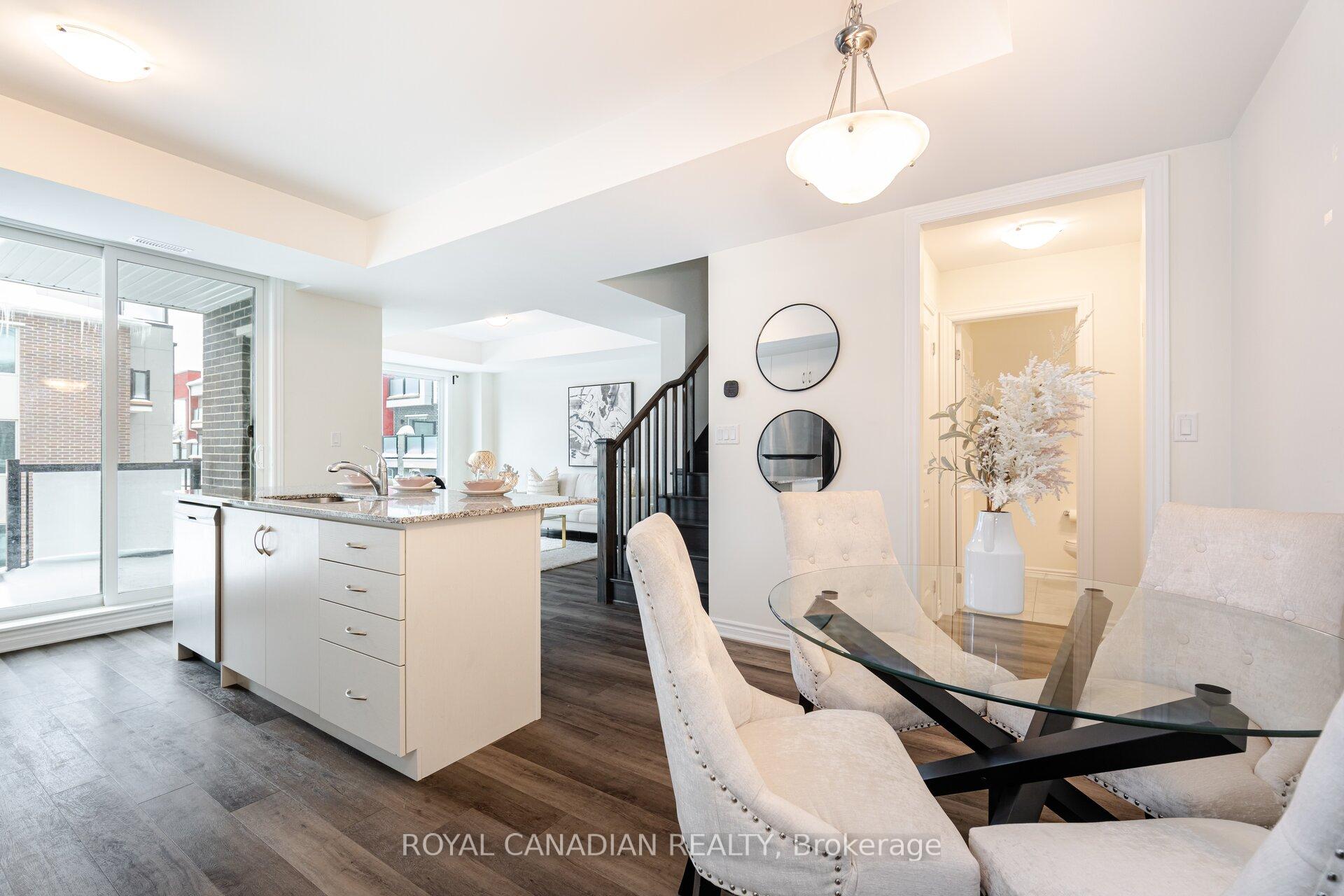 Photo 6 of Unit 401, 1034 Reflection Place, Pickering, Rural Pickering — HOMEH