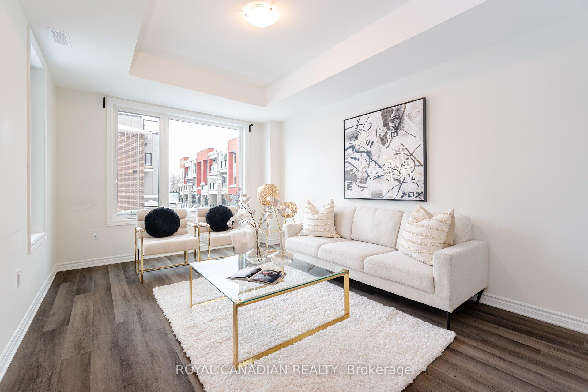 Photo 10 of Unit 401, 1034 Reflection Place, Pickering, Rural Pickering — HOMEH