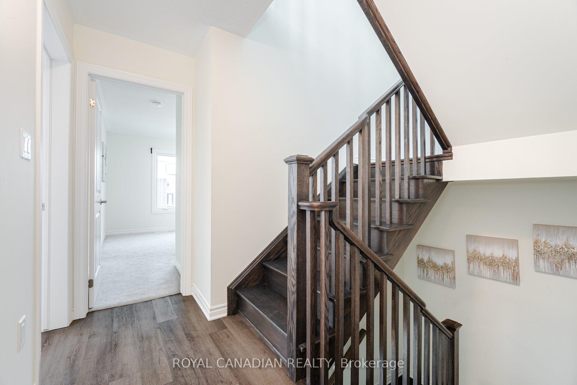 Photo 16 of Unit 401, 1034 Reflection Place, Pickering, Rural Pickering — HOMEH