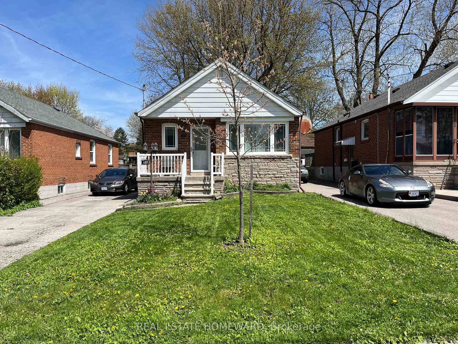 Front of 137 Harewood Avenue