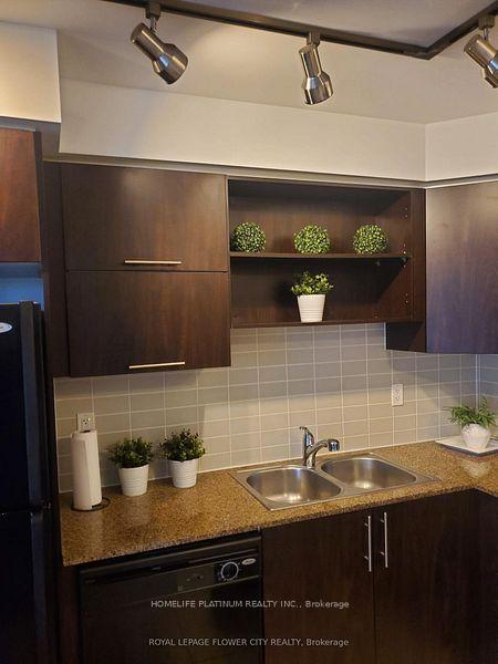 Photo 6 of Unit 505, 50 Clegg Road, Markham, Unionville — HOMEH