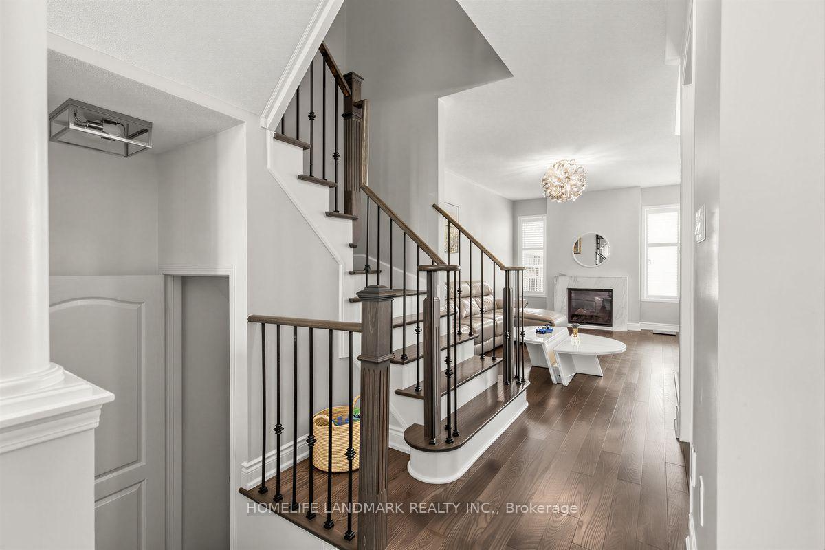 Photo 7 of 2300 Bur Oak Avenue, Markham, Greensborough — HOMEH