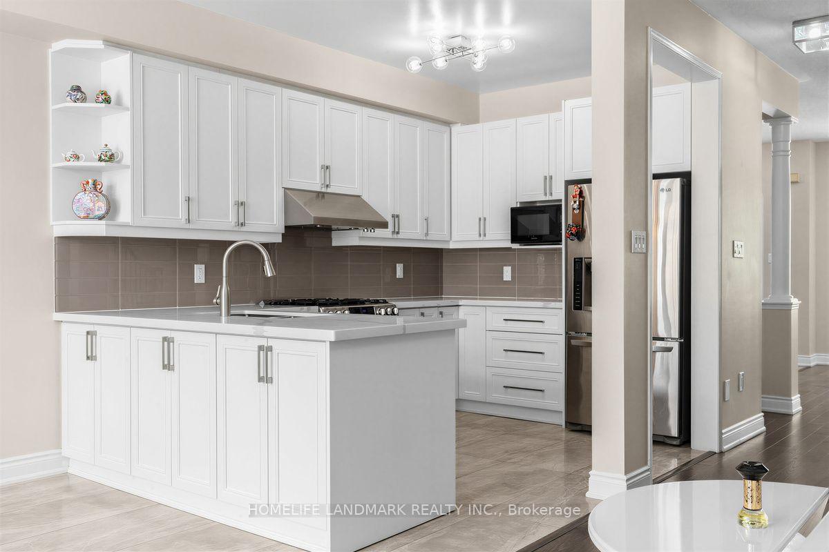 Photo 13 of 2300 Bur Oak Avenue, Markham, Greensborough — HOMEH