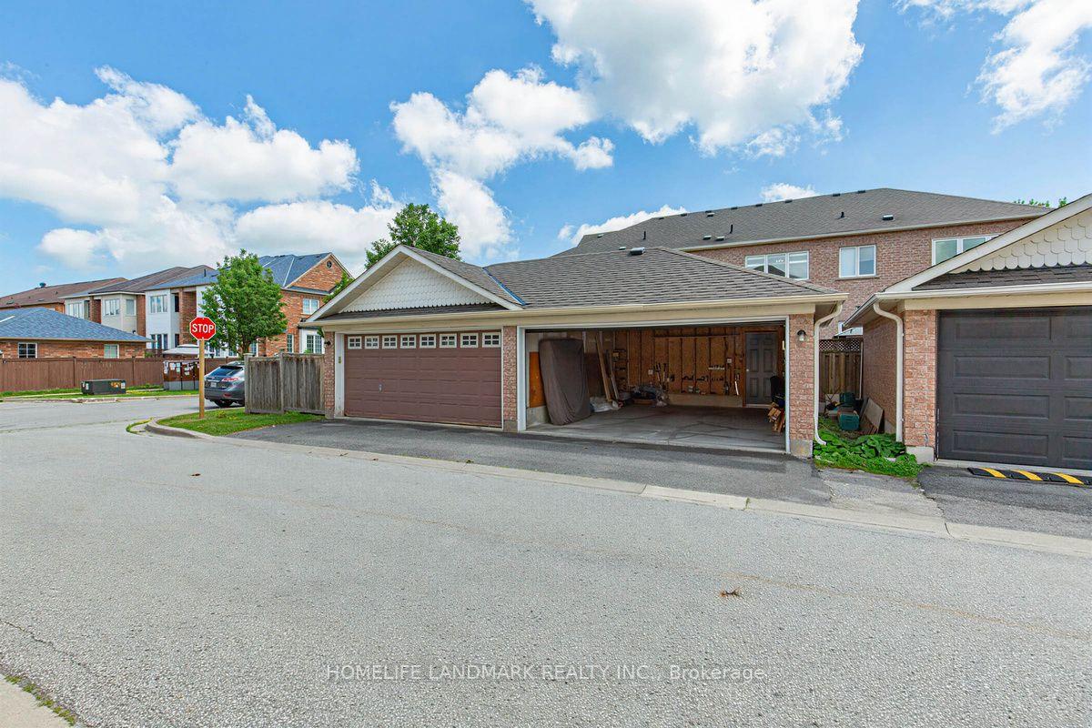 Photo 34 of 2300 Bur Oak Avenue, Markham, Greensborough — HOMEH