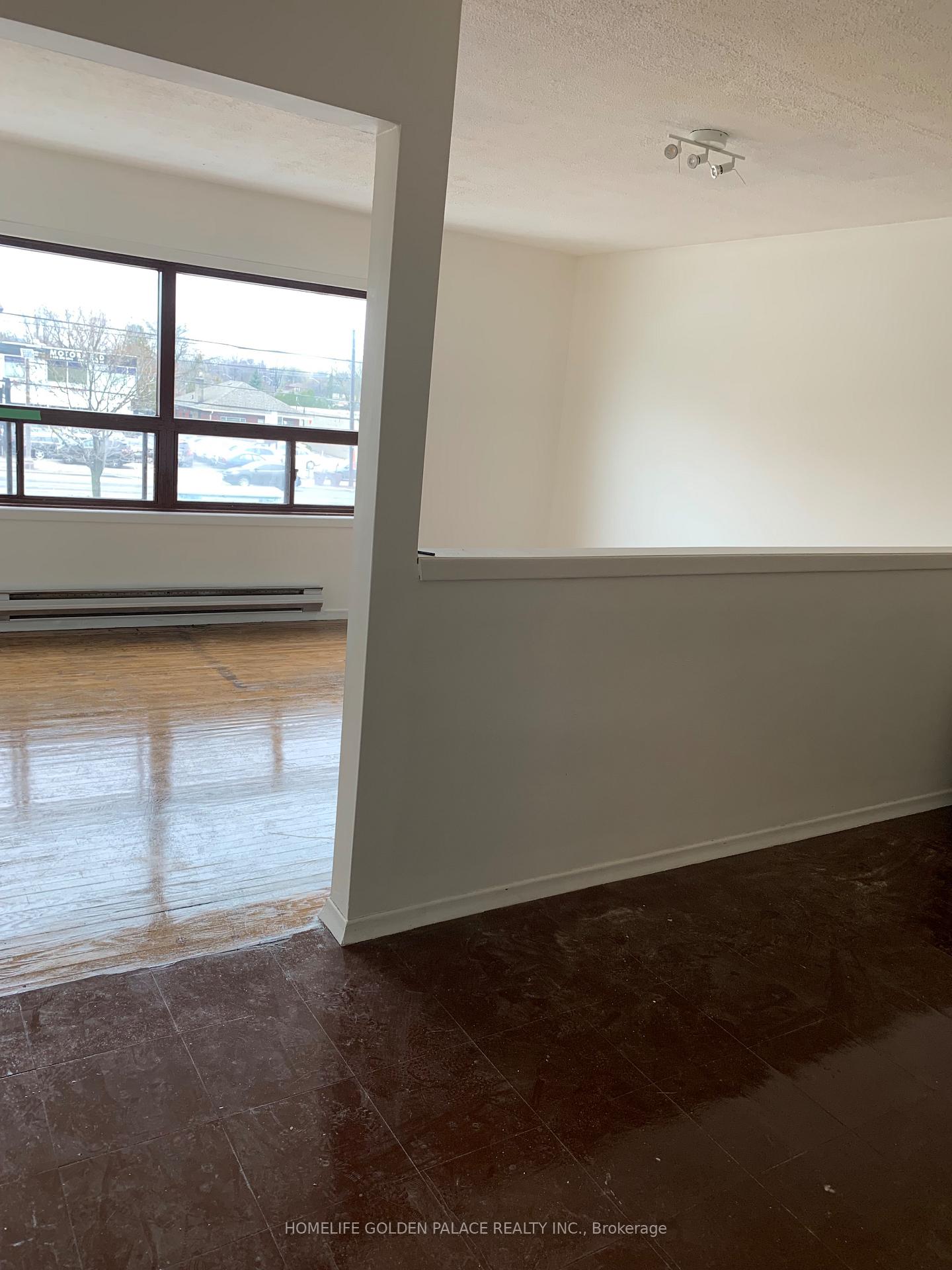 Photo 3 of 1883A Lawrence Avenue E, Scarborough, Wexford-Maryvale — HOMEH