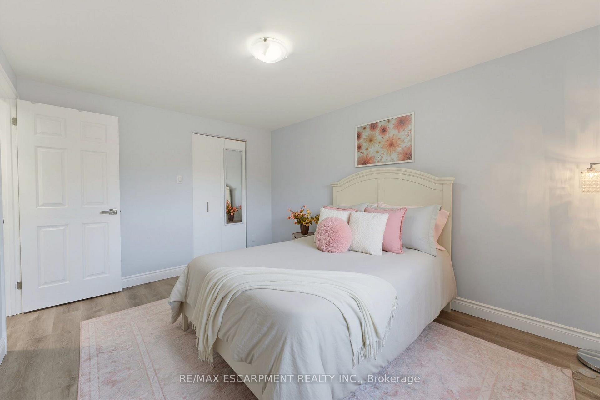 Photo 15 of 620 Forestwood Crescent, Burlington, Appleby — HOMEH