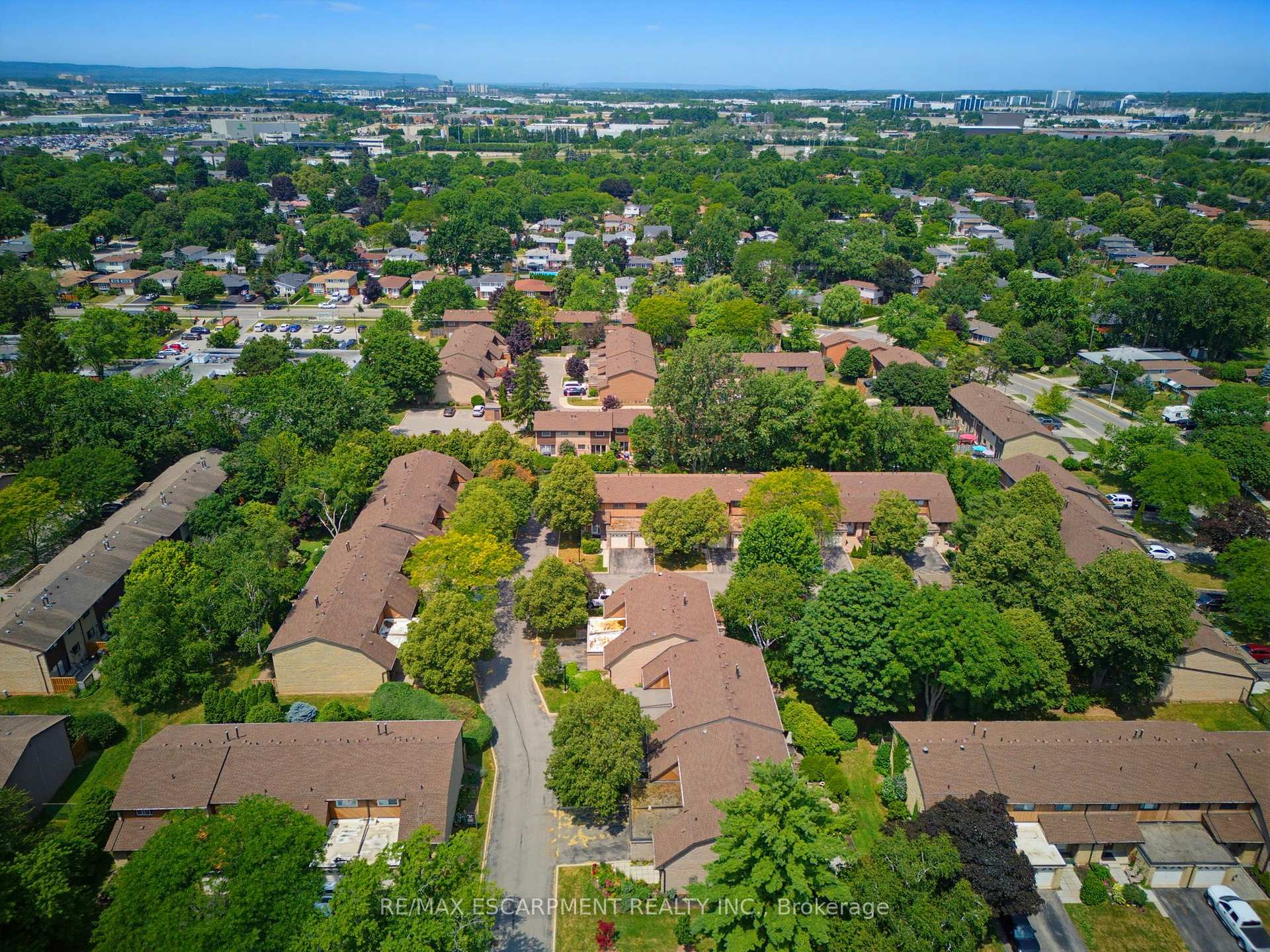 Photo 33 of 620 Forestwood Crescent, Burlington, Appleby — HOMEH