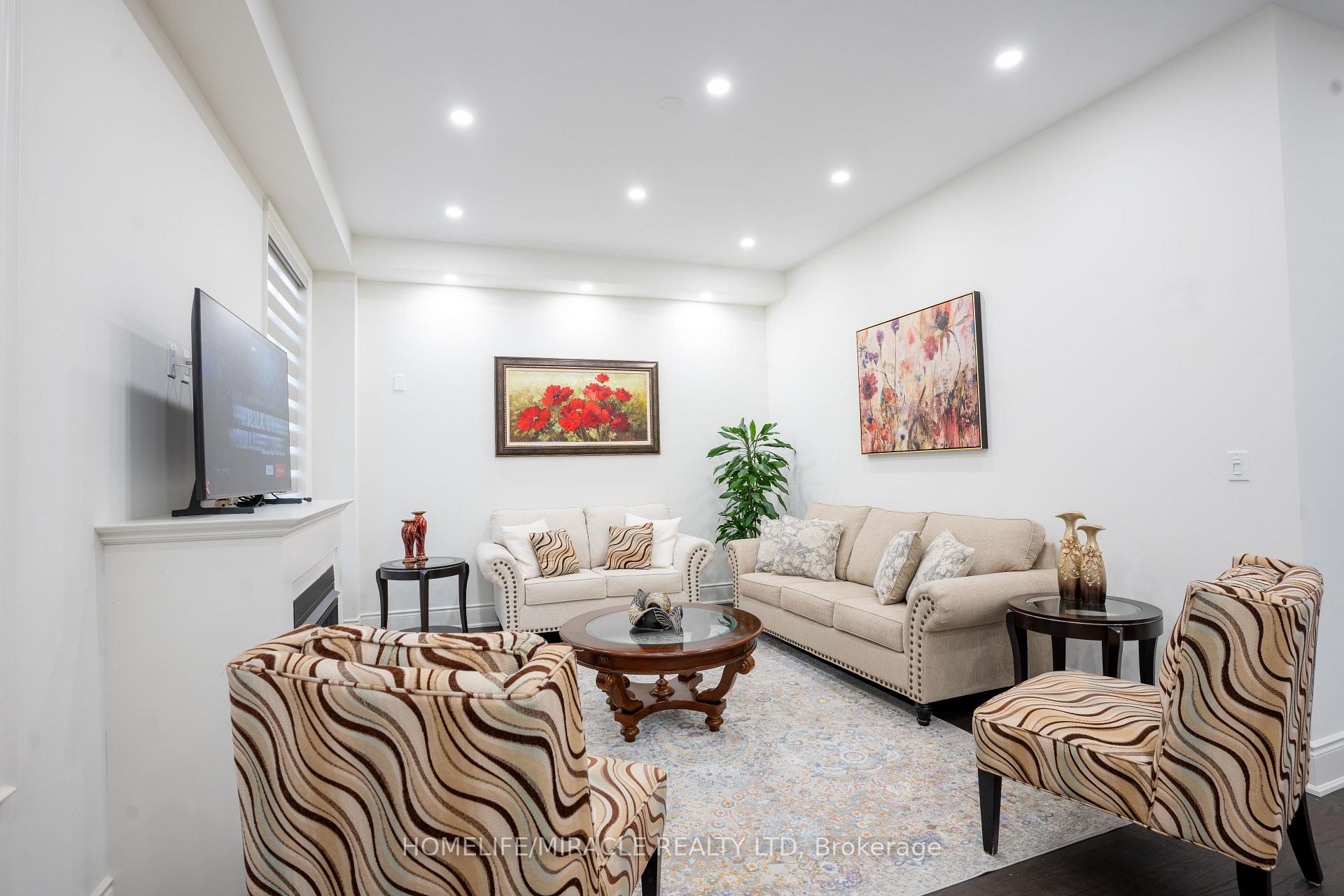 Photo 13 of 93 Bluebird Boulevard, Adjala-Tosorontio, Colgan — HOMEH