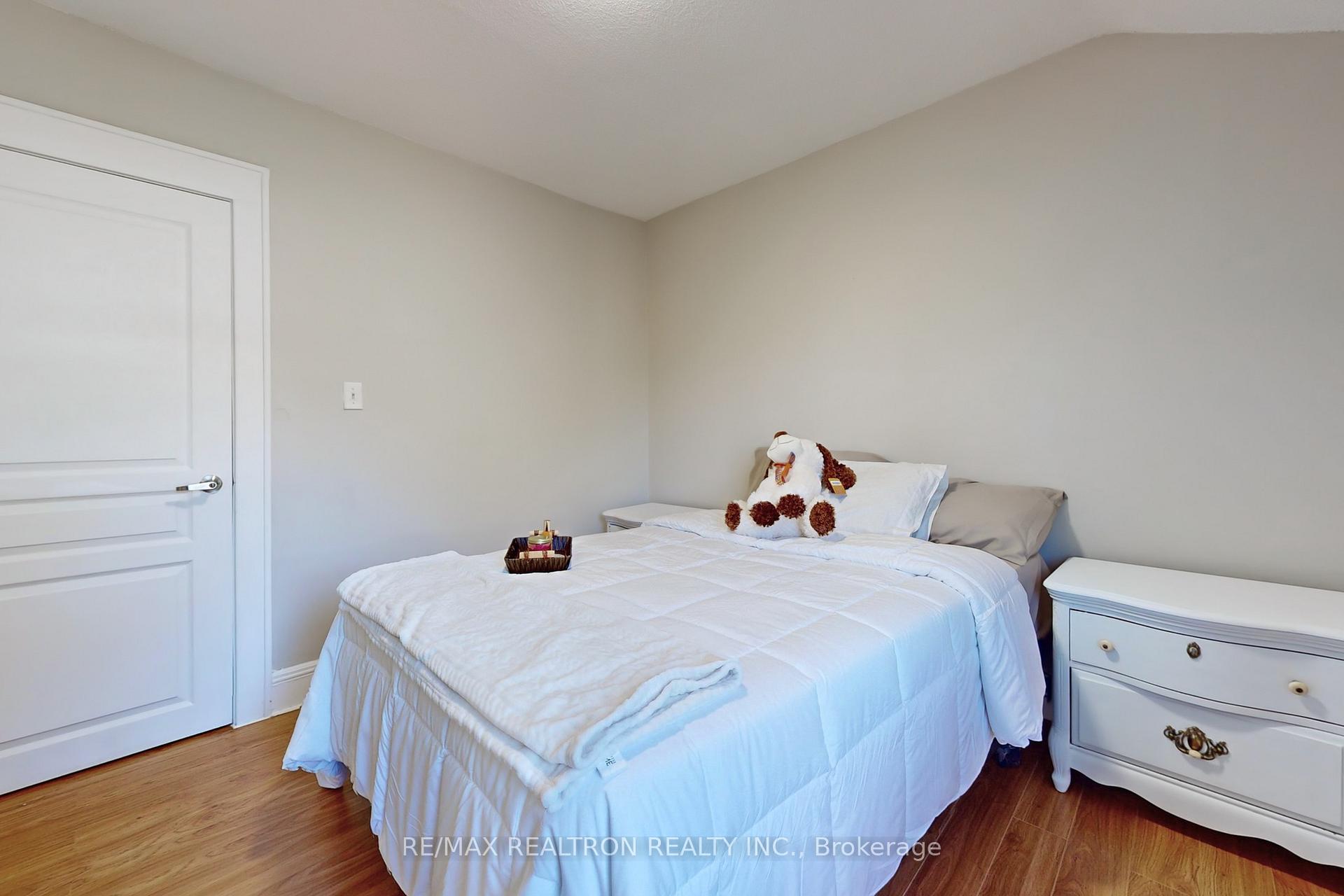 Photo 21 of 14 Myrtle Avenue, Welland, Welland Downtown — HOMEH